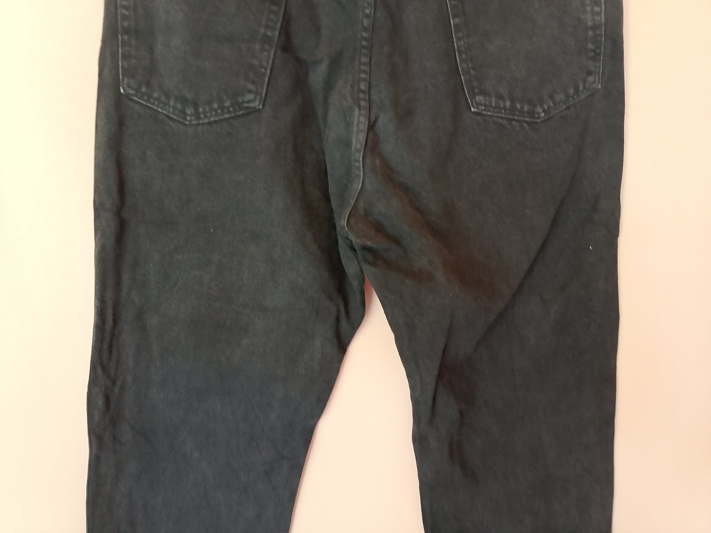 Blugi clasici Wrangler - Un simbol al stilului american autentic, acum în garderoba ta! talie 46 cm