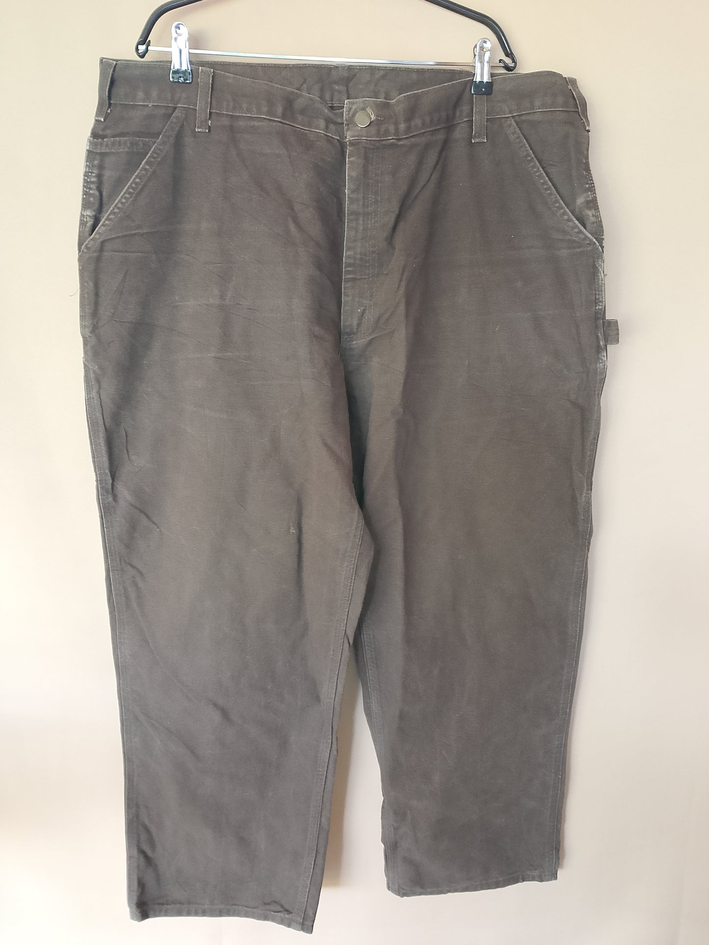 Pantaloni Carhartt, Model Carpenter - Calitate Legendară și Rezistență Maximă!