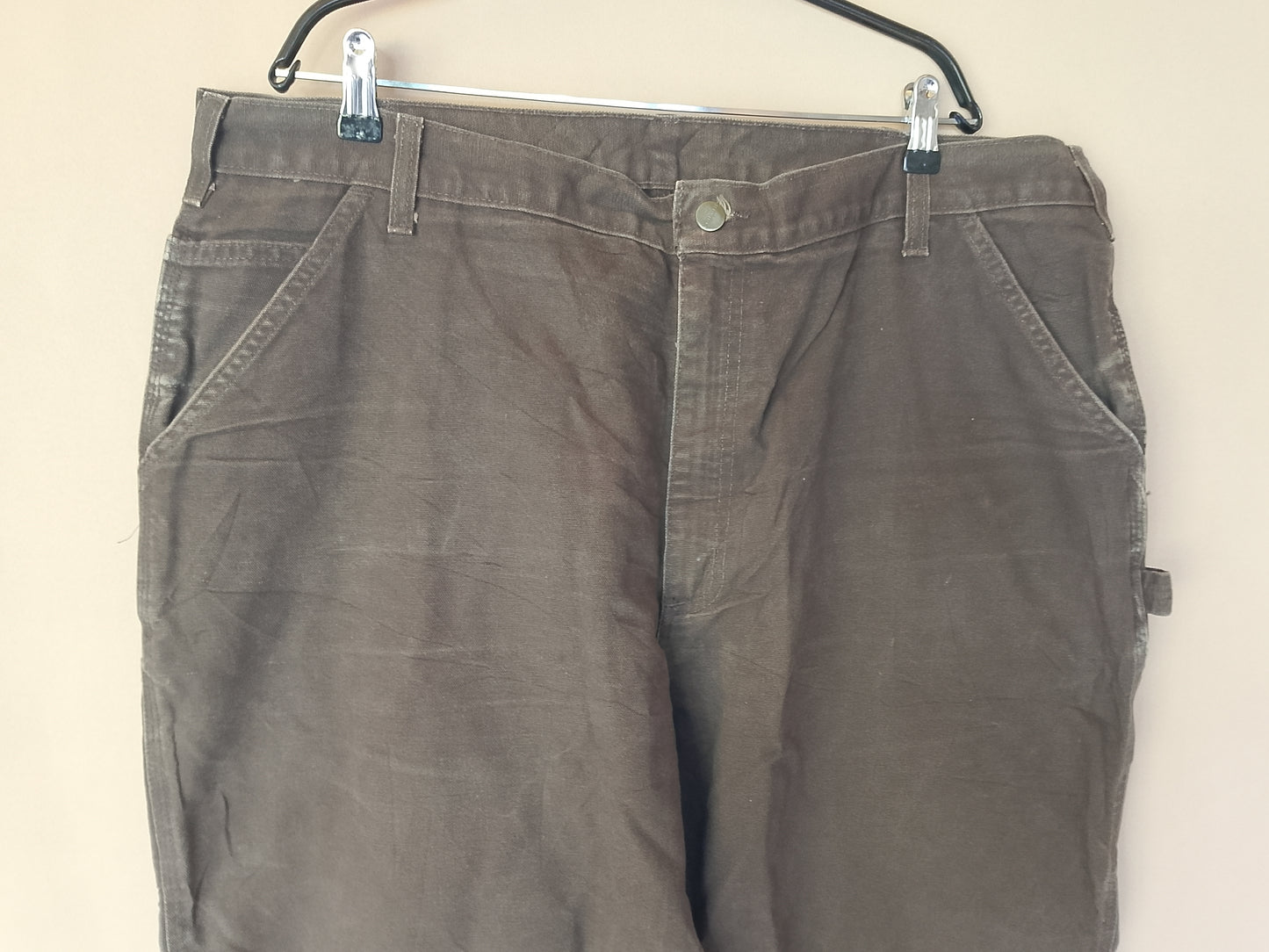 Pantaloni Carhartt, Model Carpenter - Calitate Legendară și Rezistență Maximă!