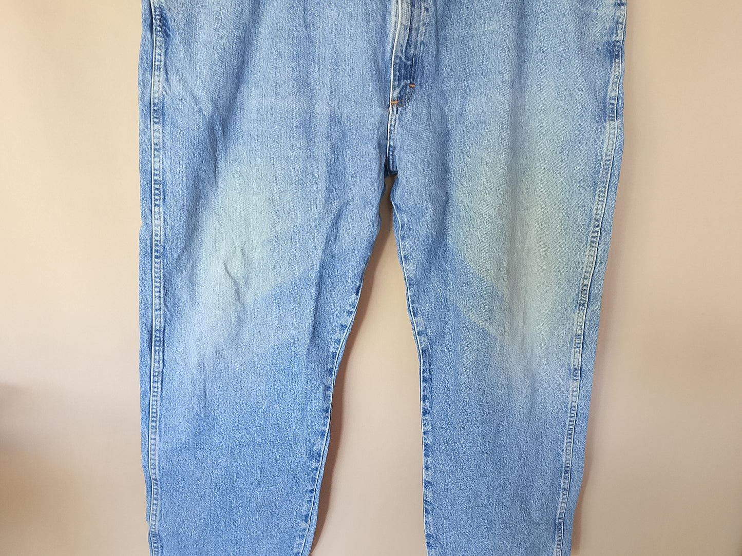 Blugi Originali Wrangler, Albastru Deschis - Stil Clasic Autentic!