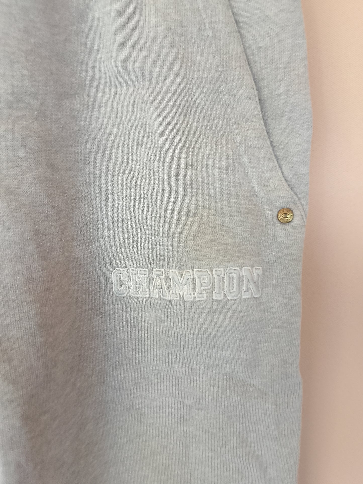 Pantaloni Sport Champion - Confort Absolut pentru Zilele Tale Active!