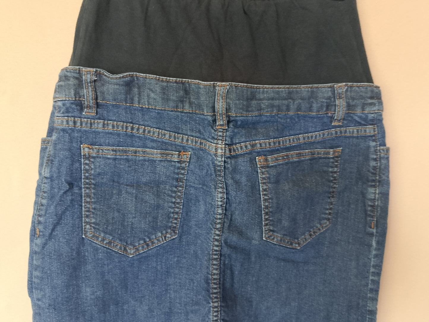 Fustă de Blugi de Sarcină Collina - Stil Clasic și Confort pentru Zilele Călduroase! Marime 40