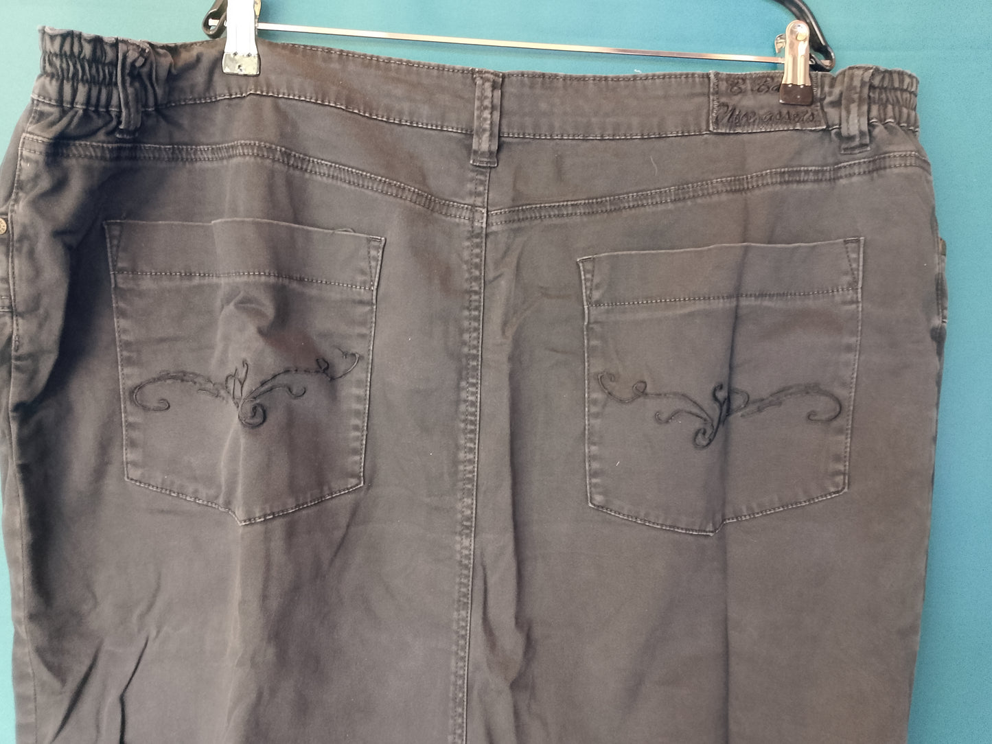 Fustă de Blugi Marime Mare - Model Clasic, Gri Închis, Talie Elastică!