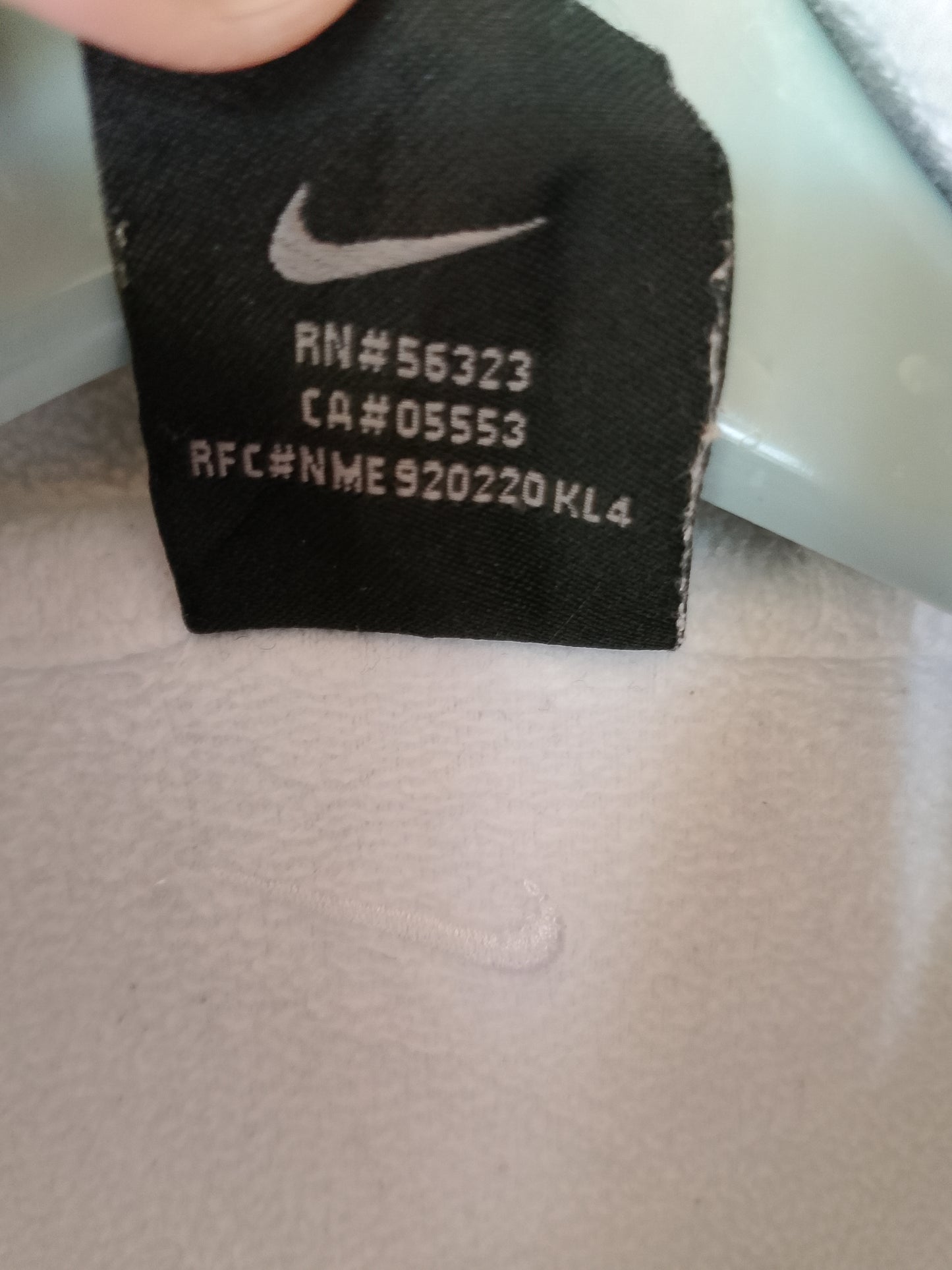 Hanorac Fleece Nike Therma-Fit, Mărimea M (8-10) - Ideal pentru Activități Outdoor!