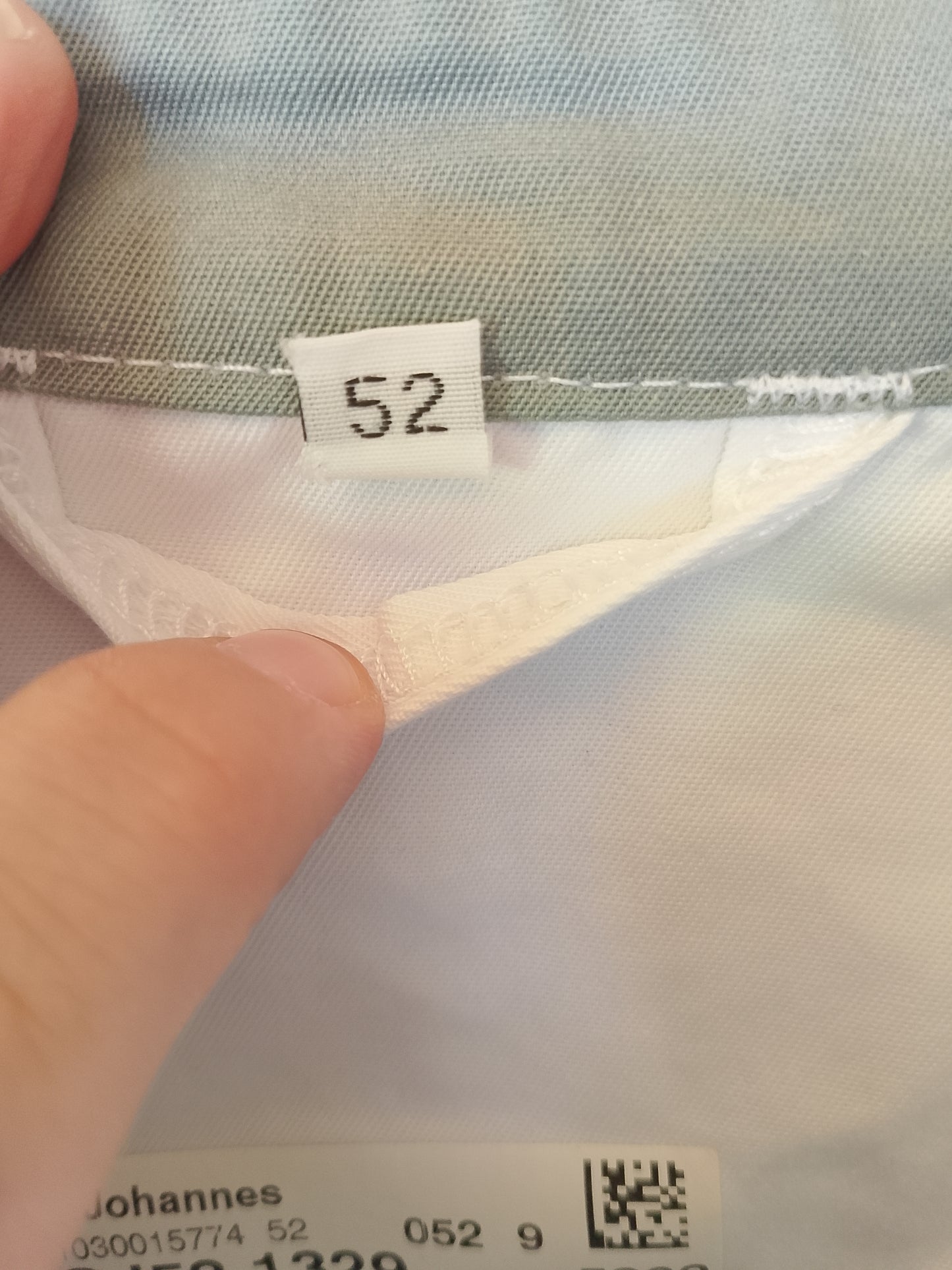 Jachetă de Bucătar Profesională 'Johannes', Mărimea 52, Detalii Roșii - Stare Excelentă!