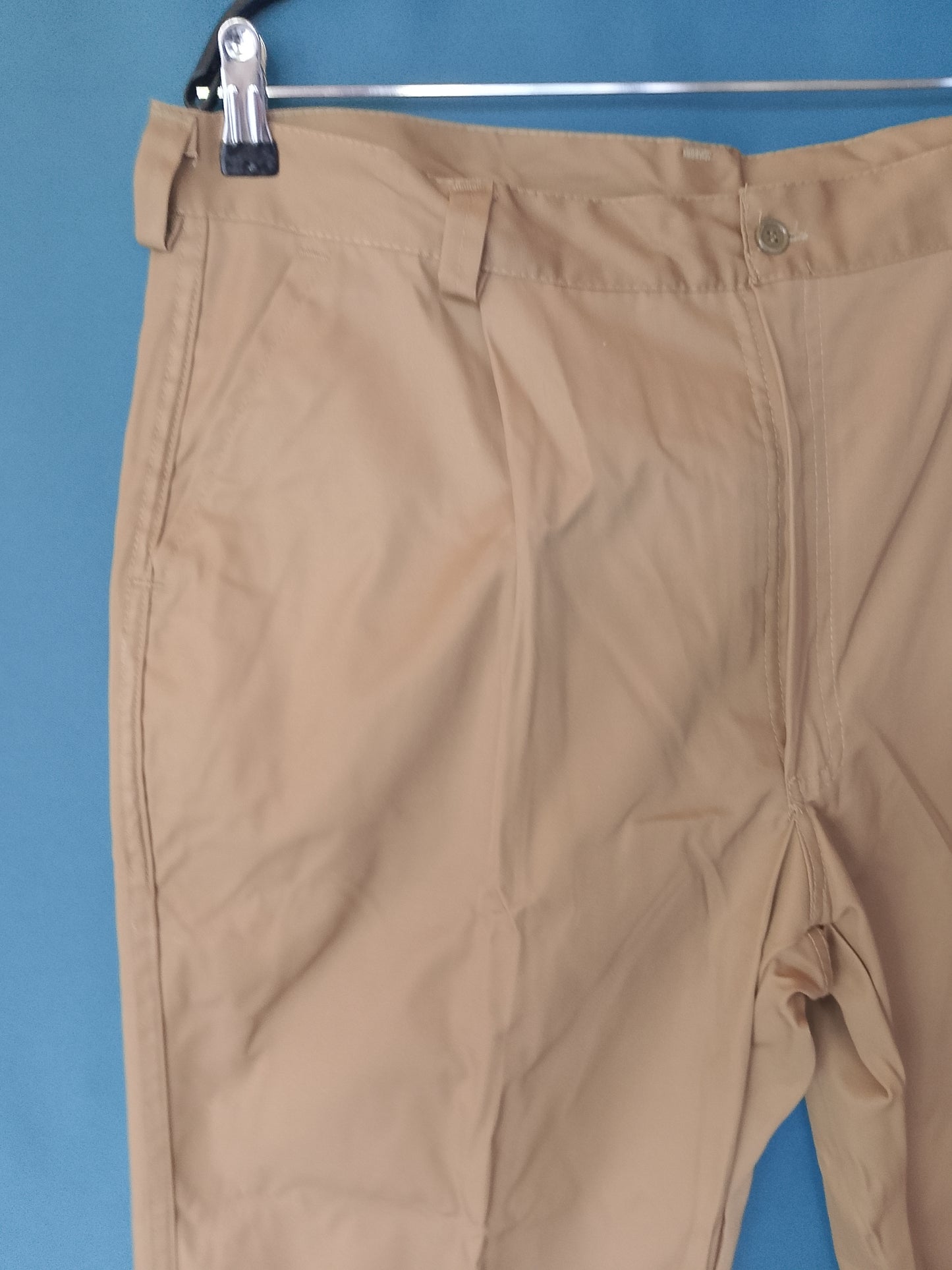 Pantaloni Khaki de Bărbați - Clasici și Versatili pentru Orice Ocazie! Marime 52
