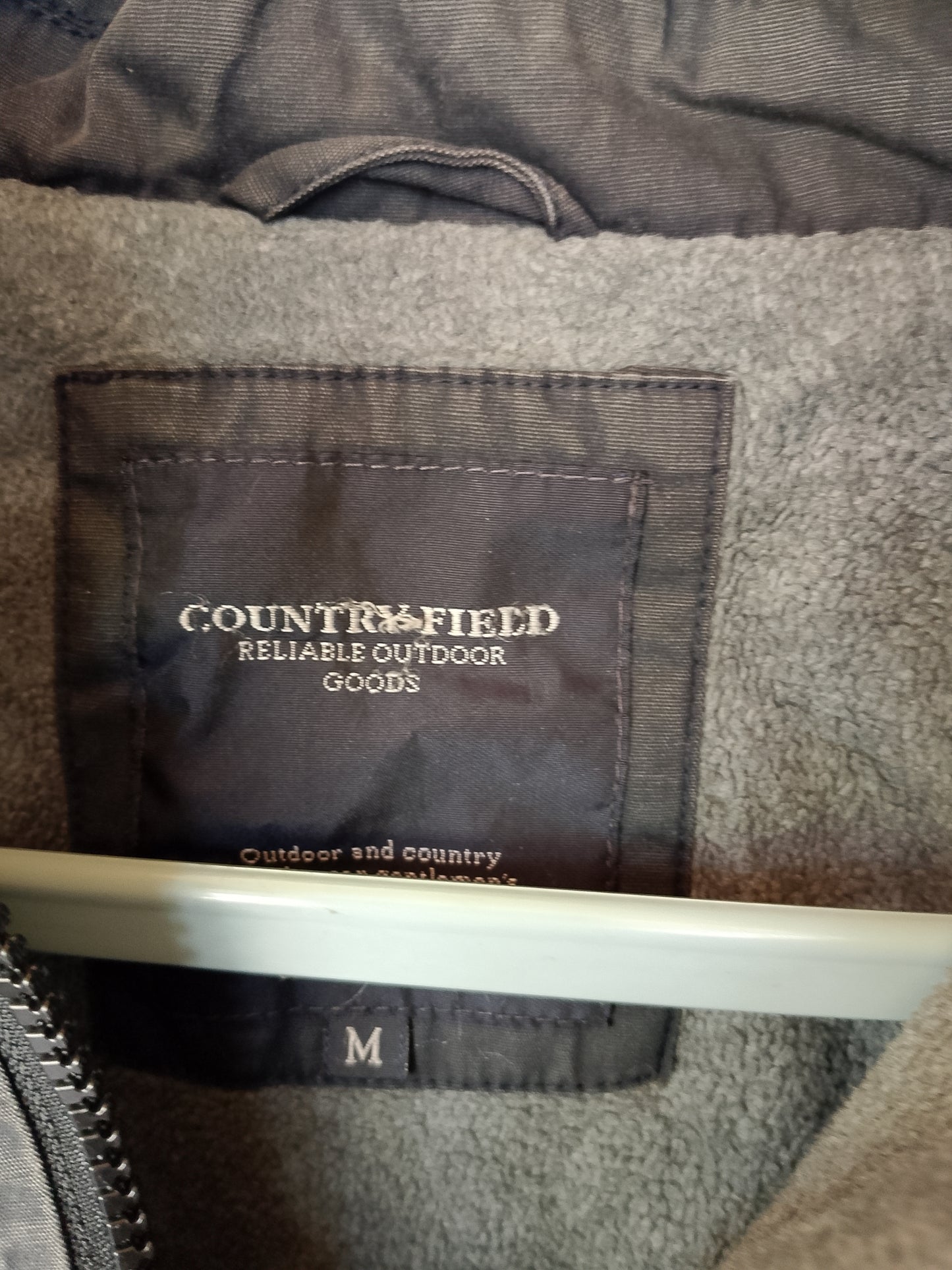 achetă bărbați Cortefiel COUNTRYFIELD, mărimea M - Durabilă și funcțională!