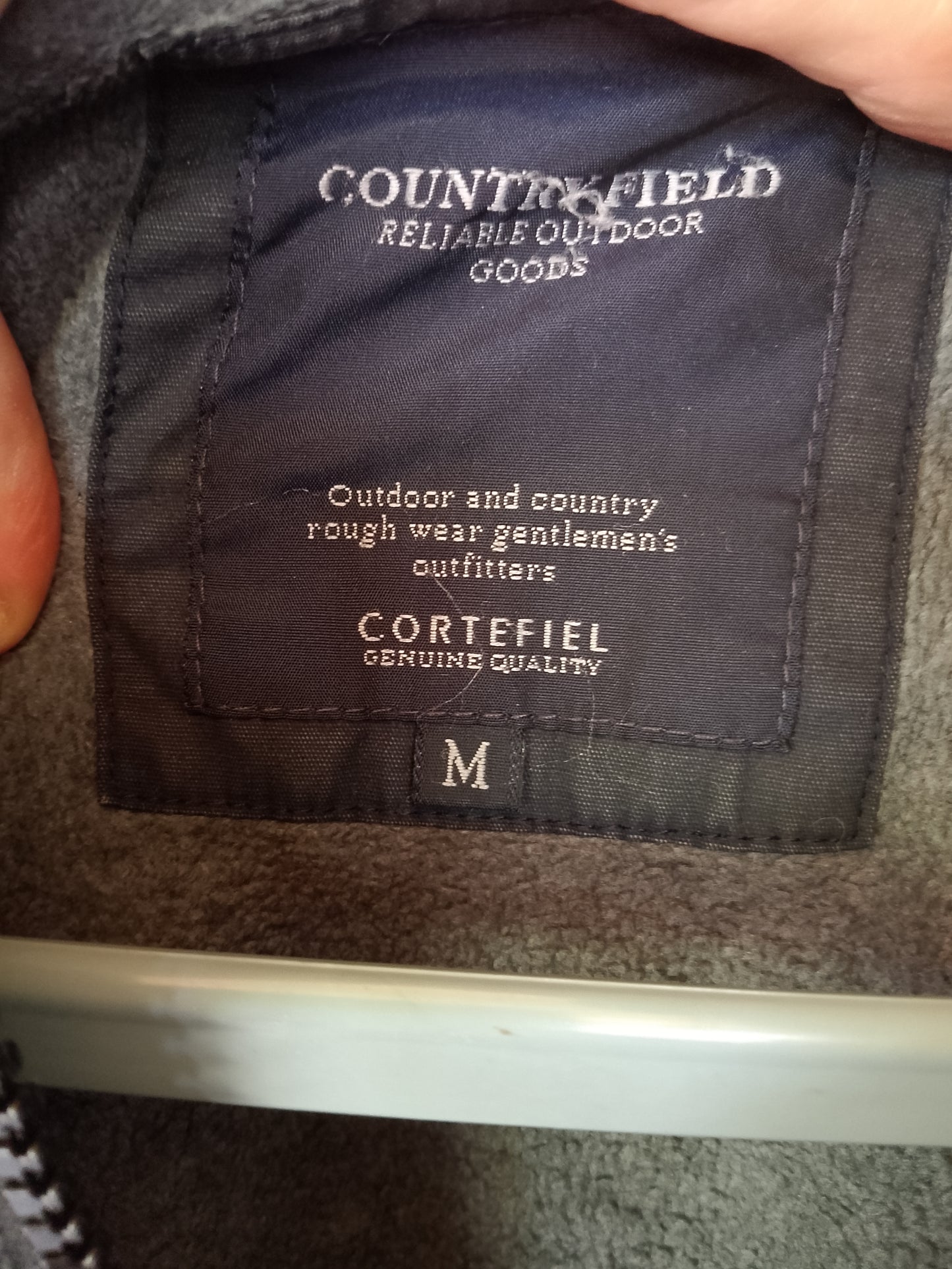 achetă bărbați Cortefiel COUNTRYFIELD, mărimea M - Durabilă și funcțională!