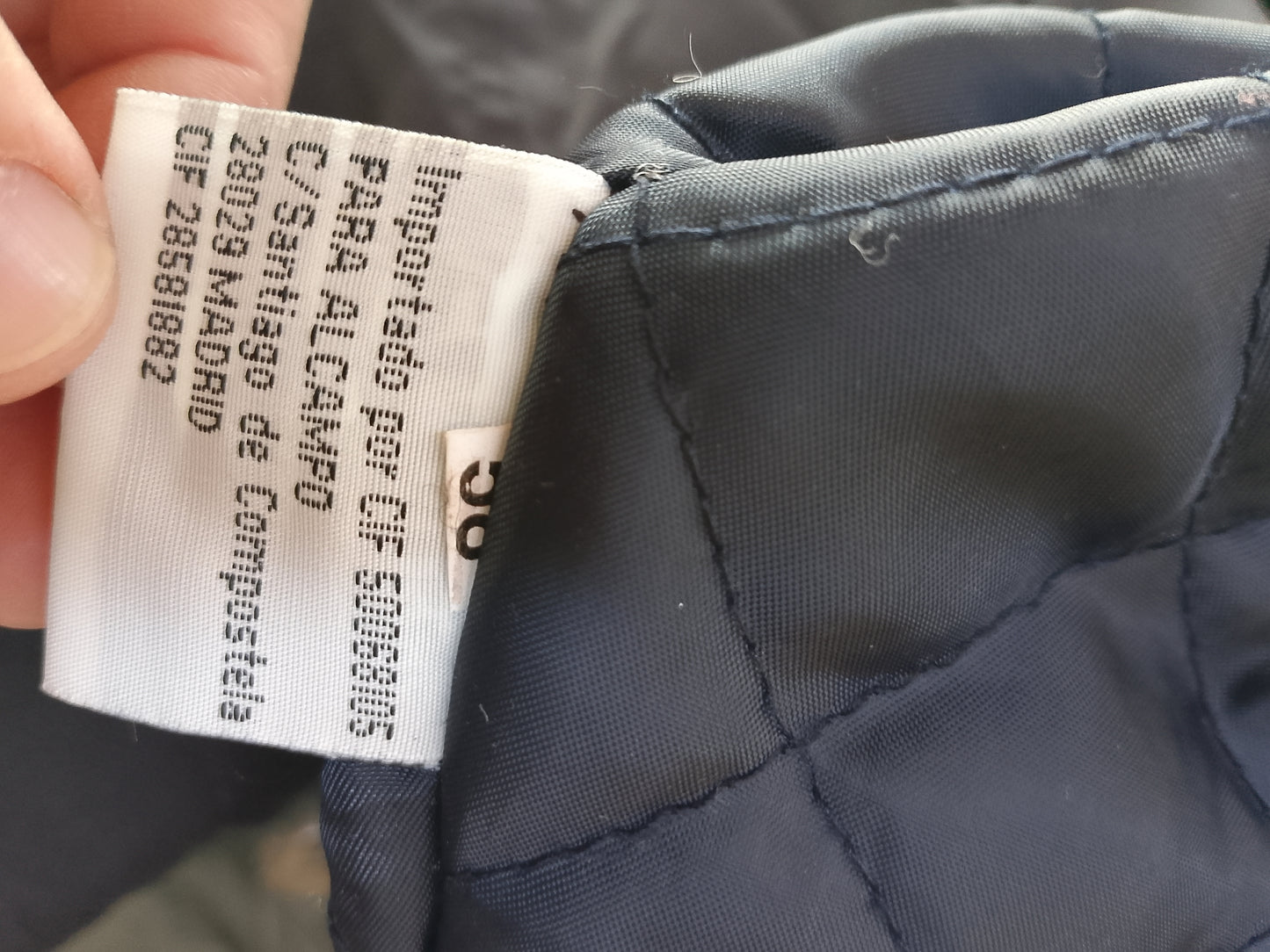 Jachetă de iarnă Zehn, mărimea 58 - Confort și căldură la un preț imbatabil!