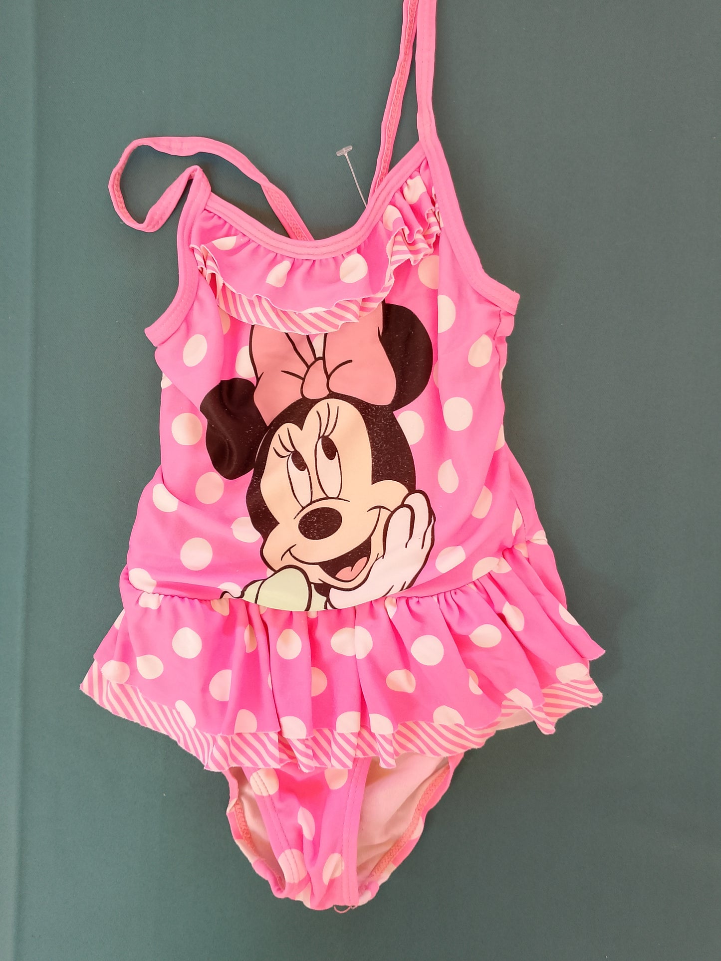 Costum de baie Minnie Mouse pentru fetițe: Gata de distracție la piscină!