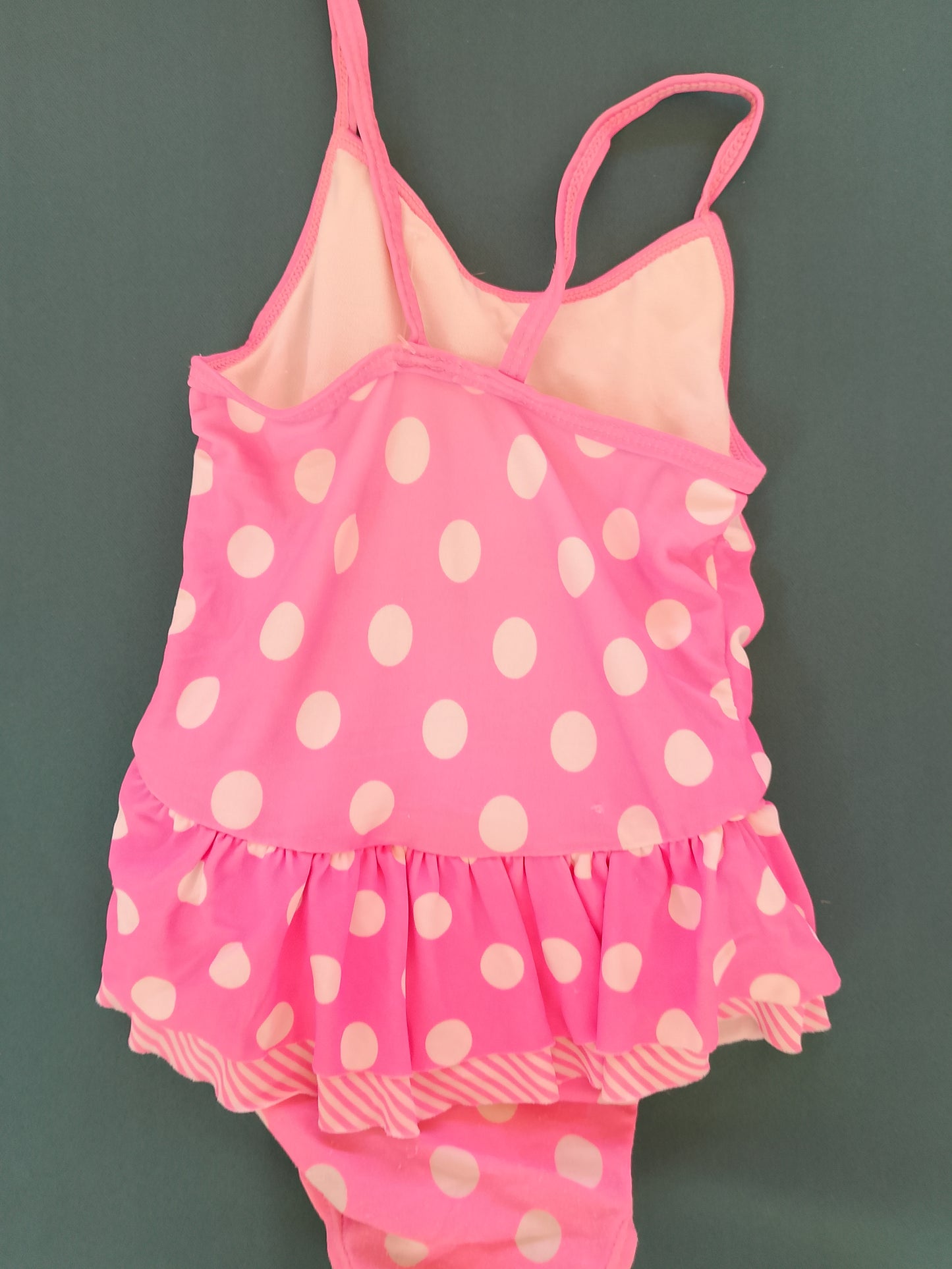 Costum de baie Minnie Mouse pentru fetițe: Gata de distracție la piscină!
