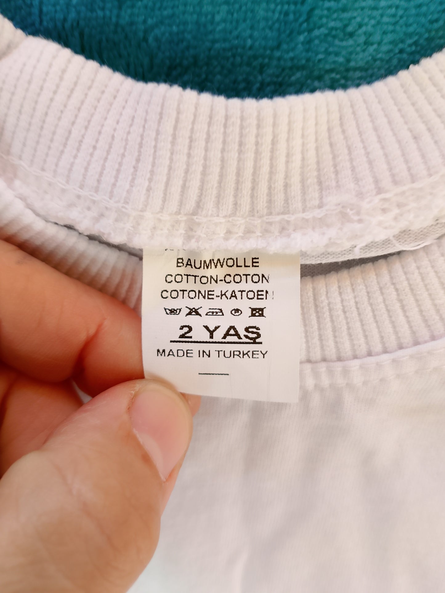 Tricou alb simplu pentru copii - piesa esențială pentru orice ținută! 2 ani.