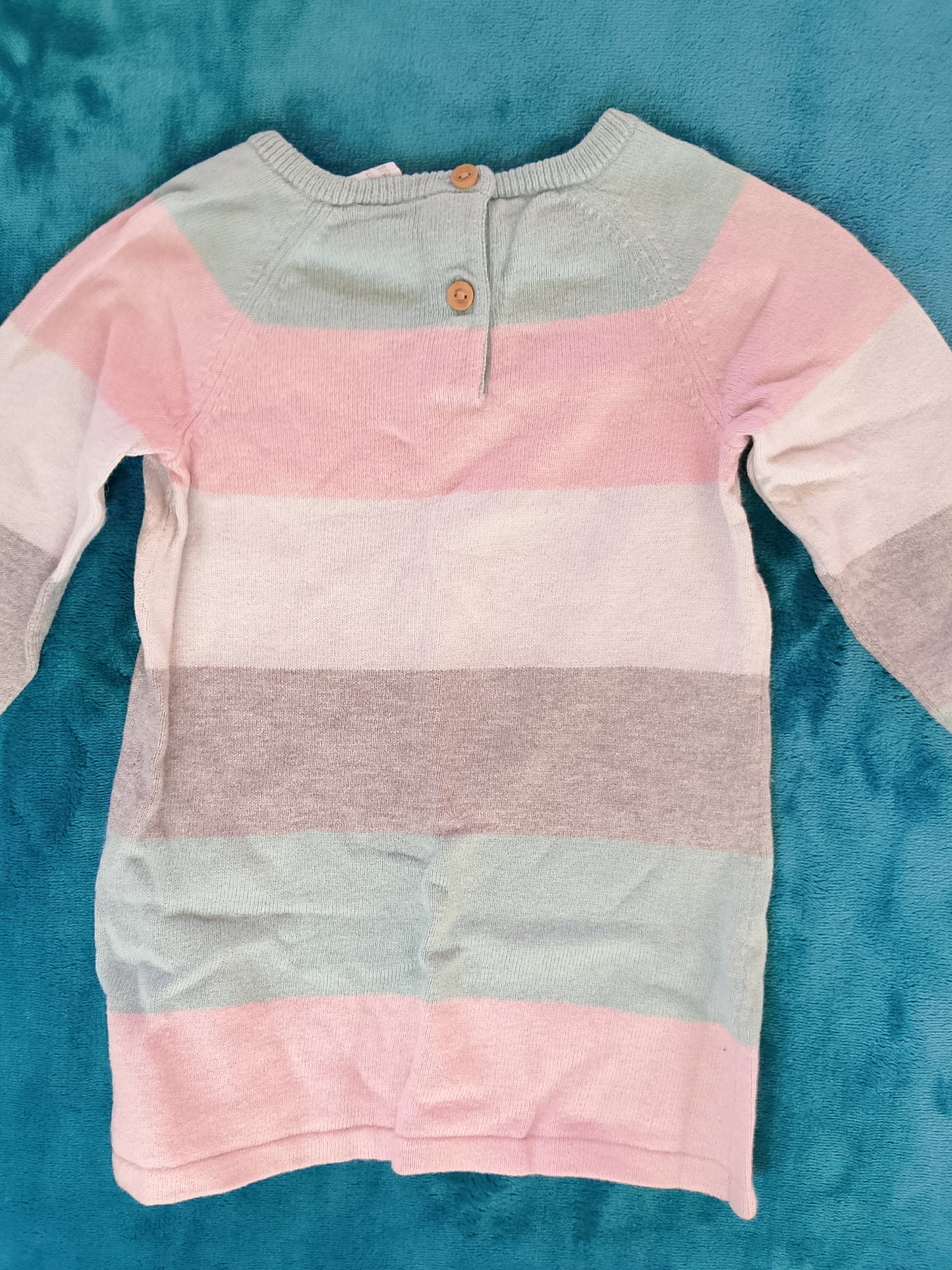 Pulover tricotat în dungi pastel - confort și stil pentru zilele reci! 6-9 luni.