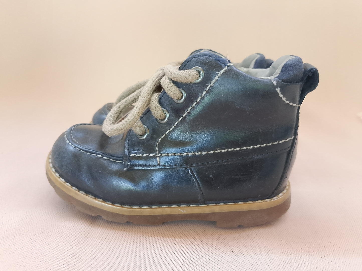 Ghete "Froddo" pentru copii - Design clasic și confort de lungă durată! Marimea 20