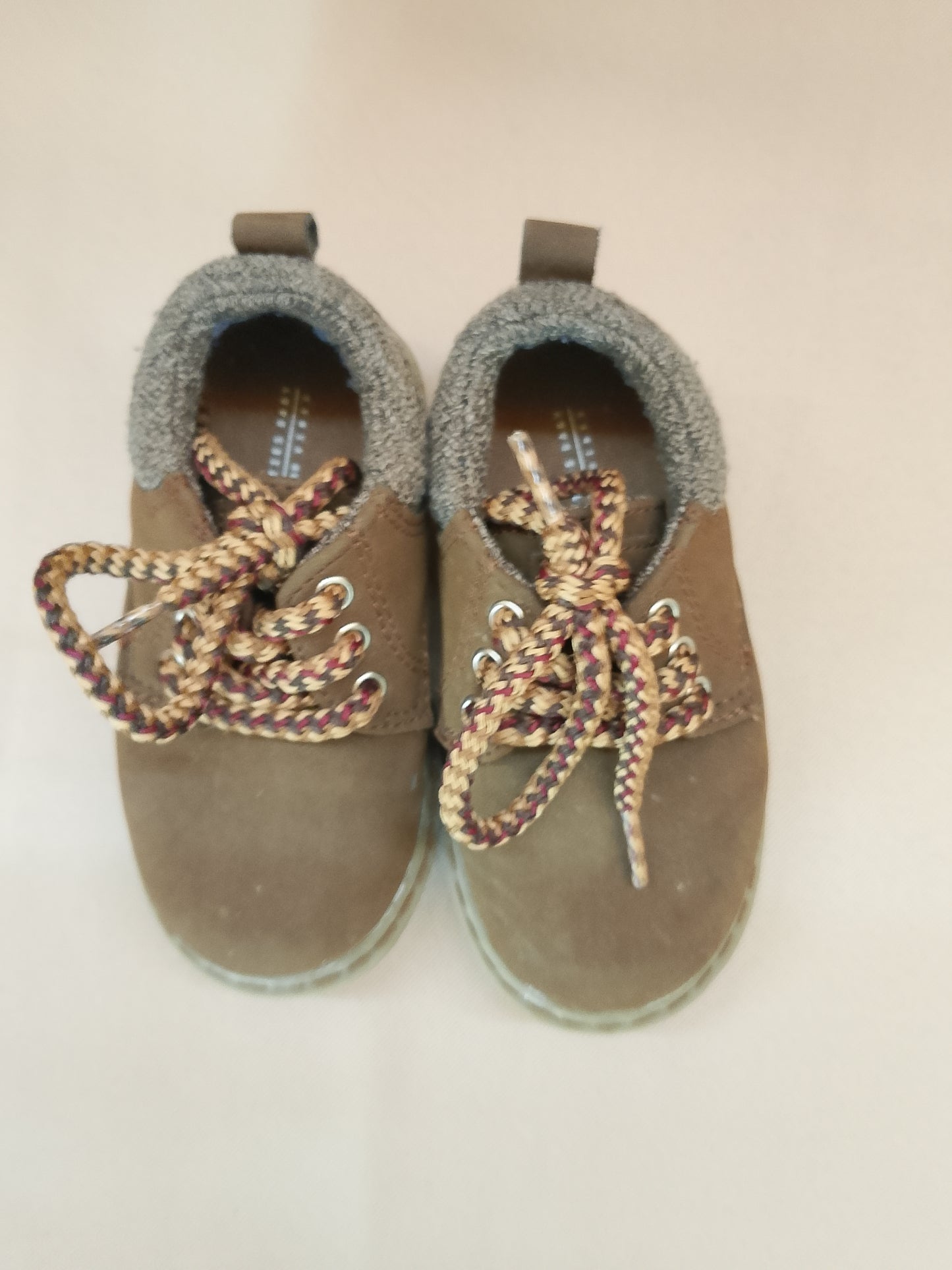Ghete "Timberland" pentru copii - Stabilitate și stil în fiecare pas! Marimea 20.