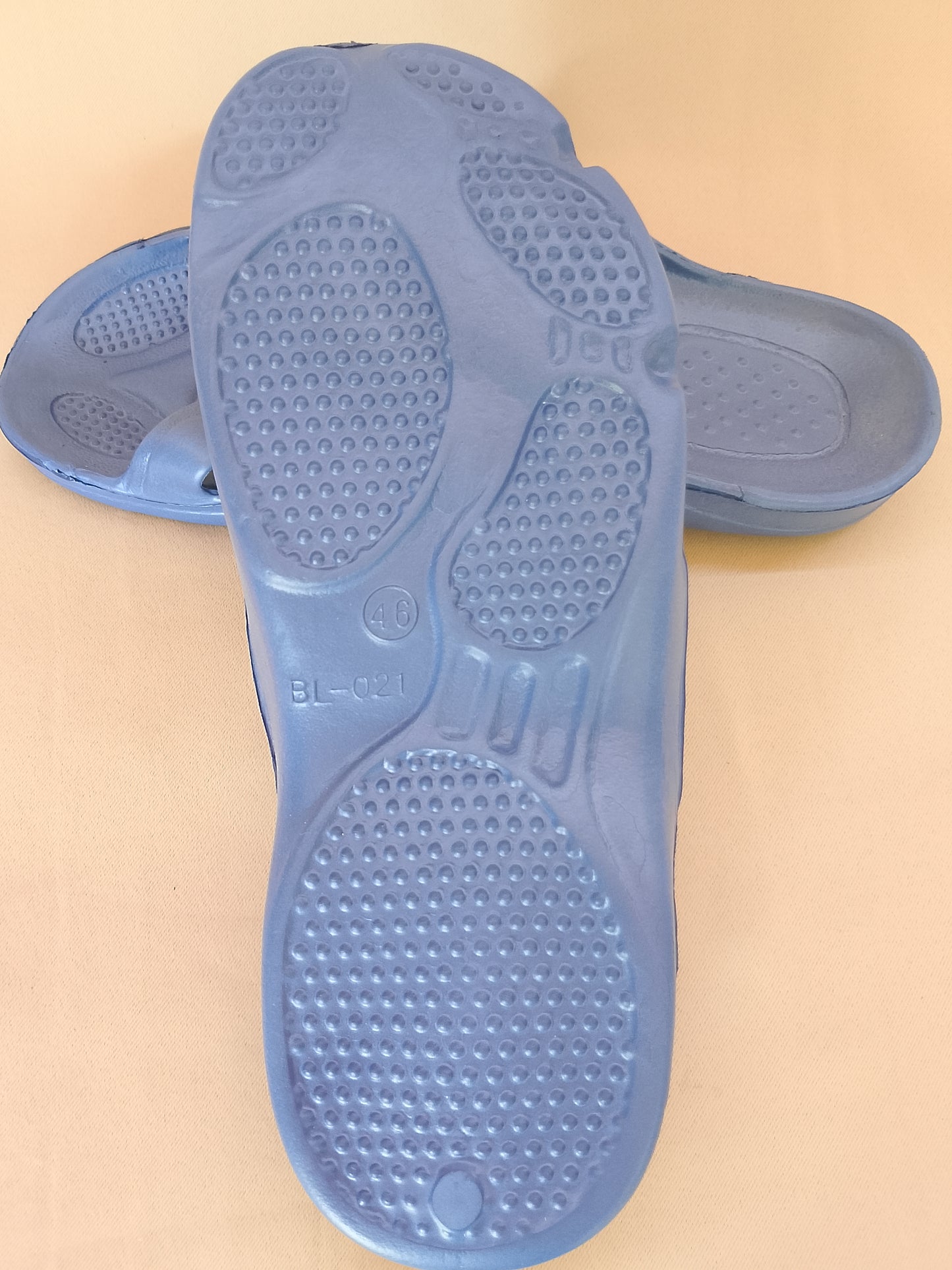 Șlapi/Sabot Albaștri Închis Unisex, cu Logo - Confort și Versatilitate