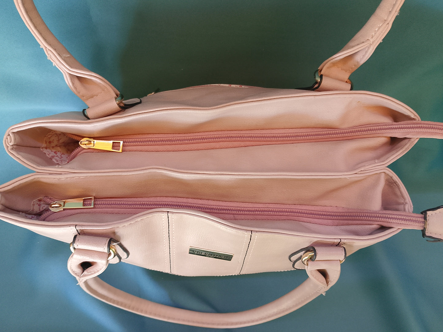 Geantă de Mână Tip Tote "GREENWICH", Bej/Gri cu Detalii Geometrice - Eleganță Modernă