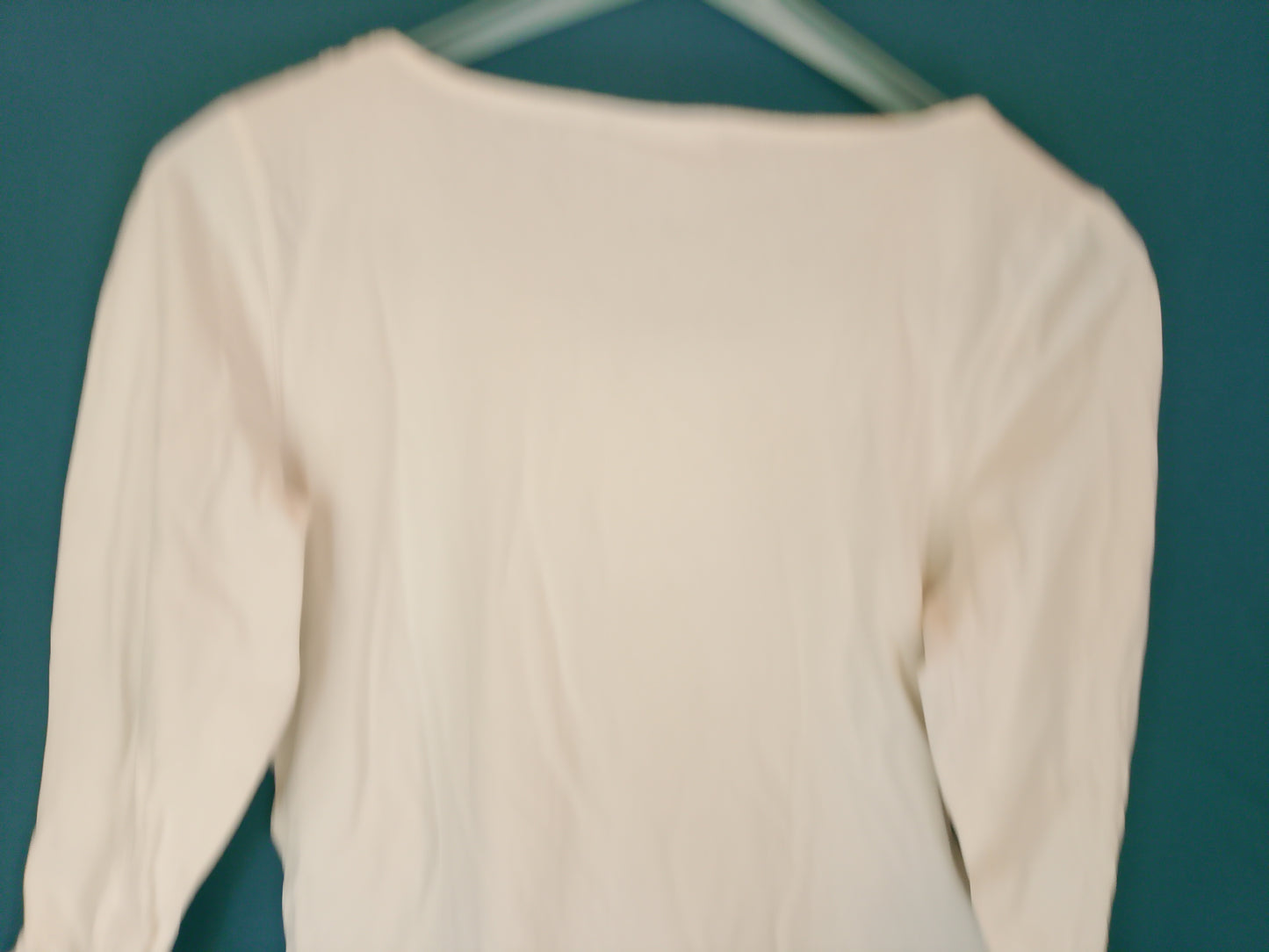 Eleganță Boemă: Bluză Albă cu Dantelă Delicată – Versatilitate Pură! Marime M.