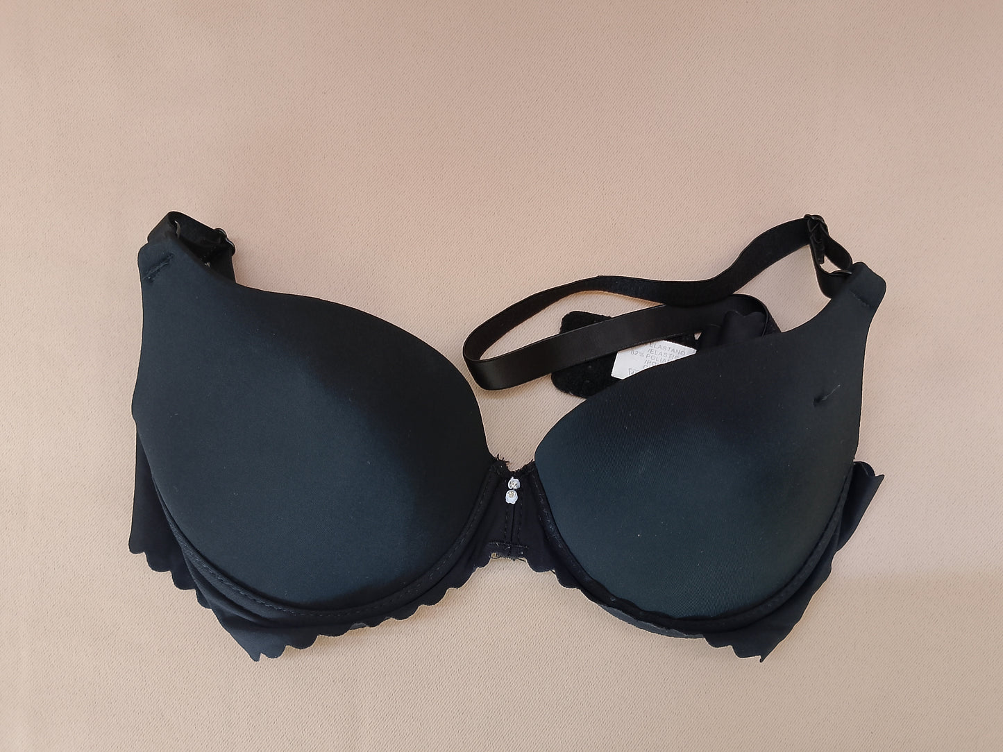 Eleganță Simplă: Sutien Negru Clasic Channo – Confort Zilnic Esențial! 80B