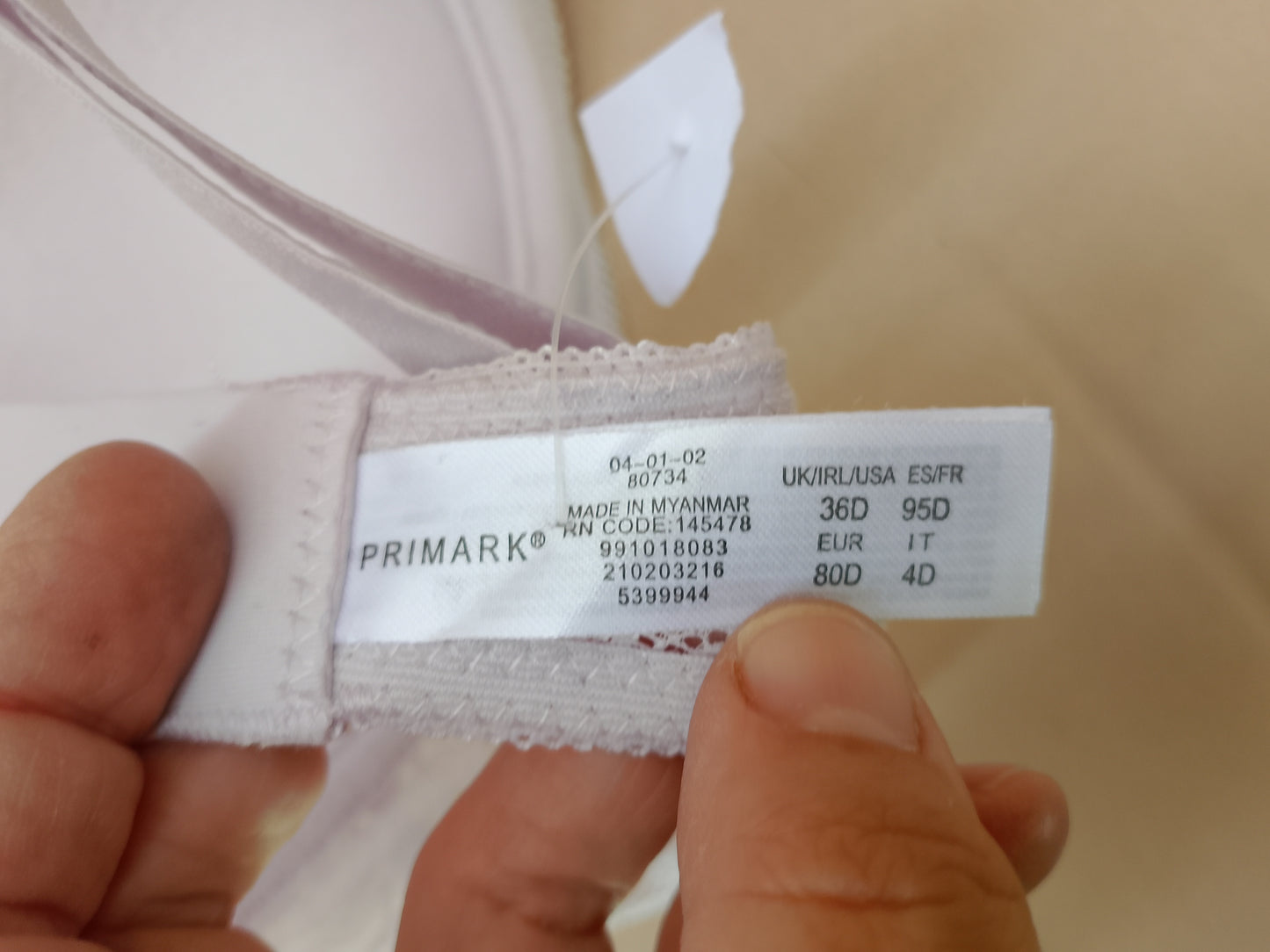 Delicatețe și Suport: Sutien Alb Primark cu Dantelă Romantică – Un Clasic Feminin! 80D