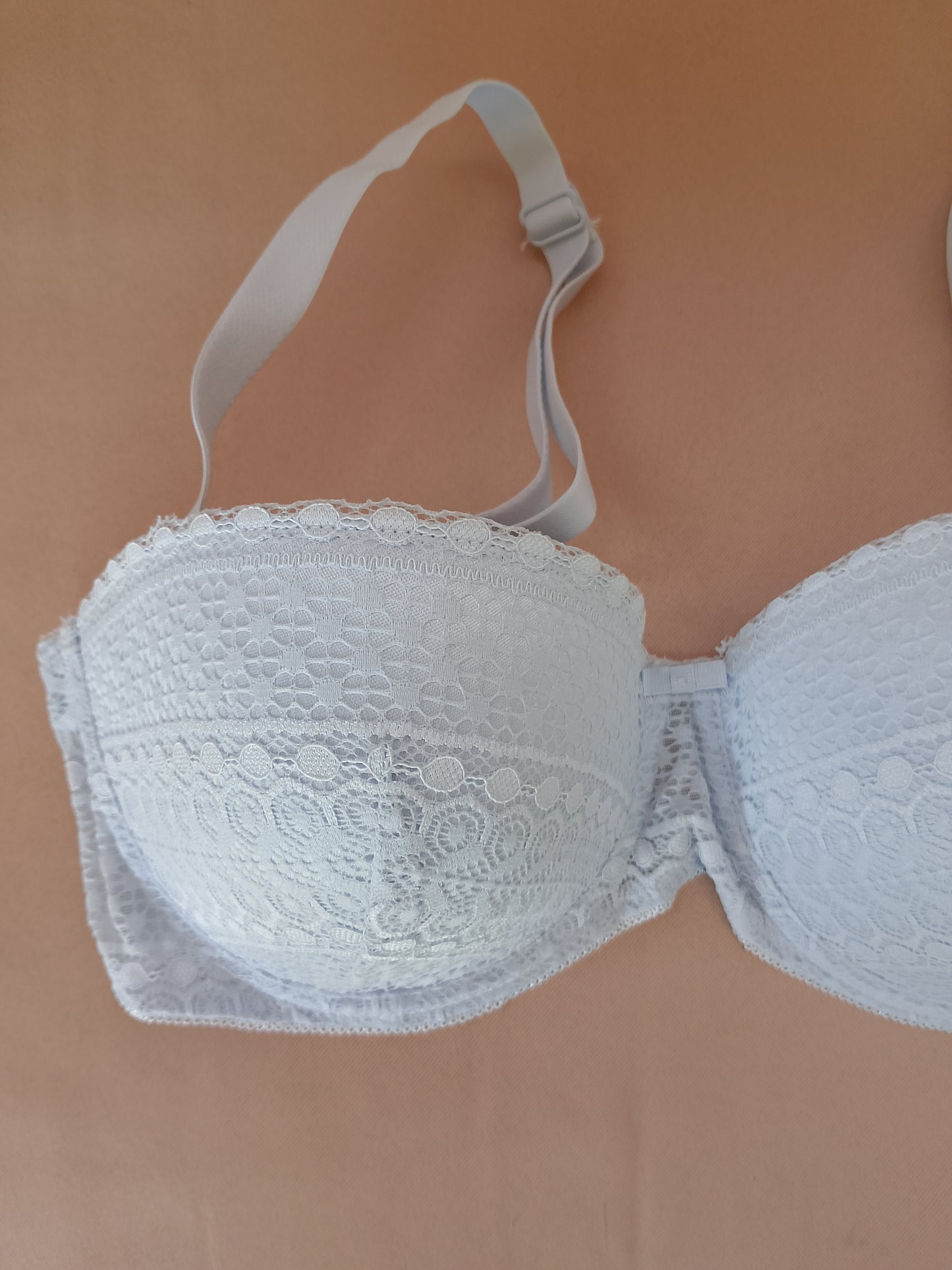 Delicatețe Cromatică: Sutien Primark cu Dantelă Fină, Nuanță Light Blue – Confort și Stil! 80D