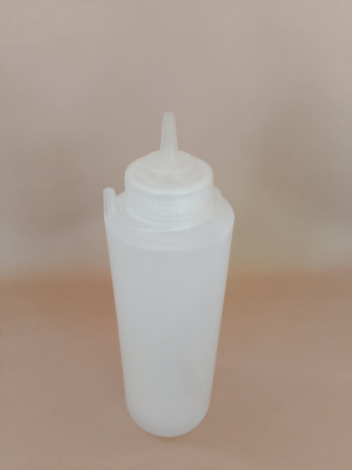 Dozator Universal Transparent: Control Perfect pentru Sosuri, Uleiuri sau Artizanat!