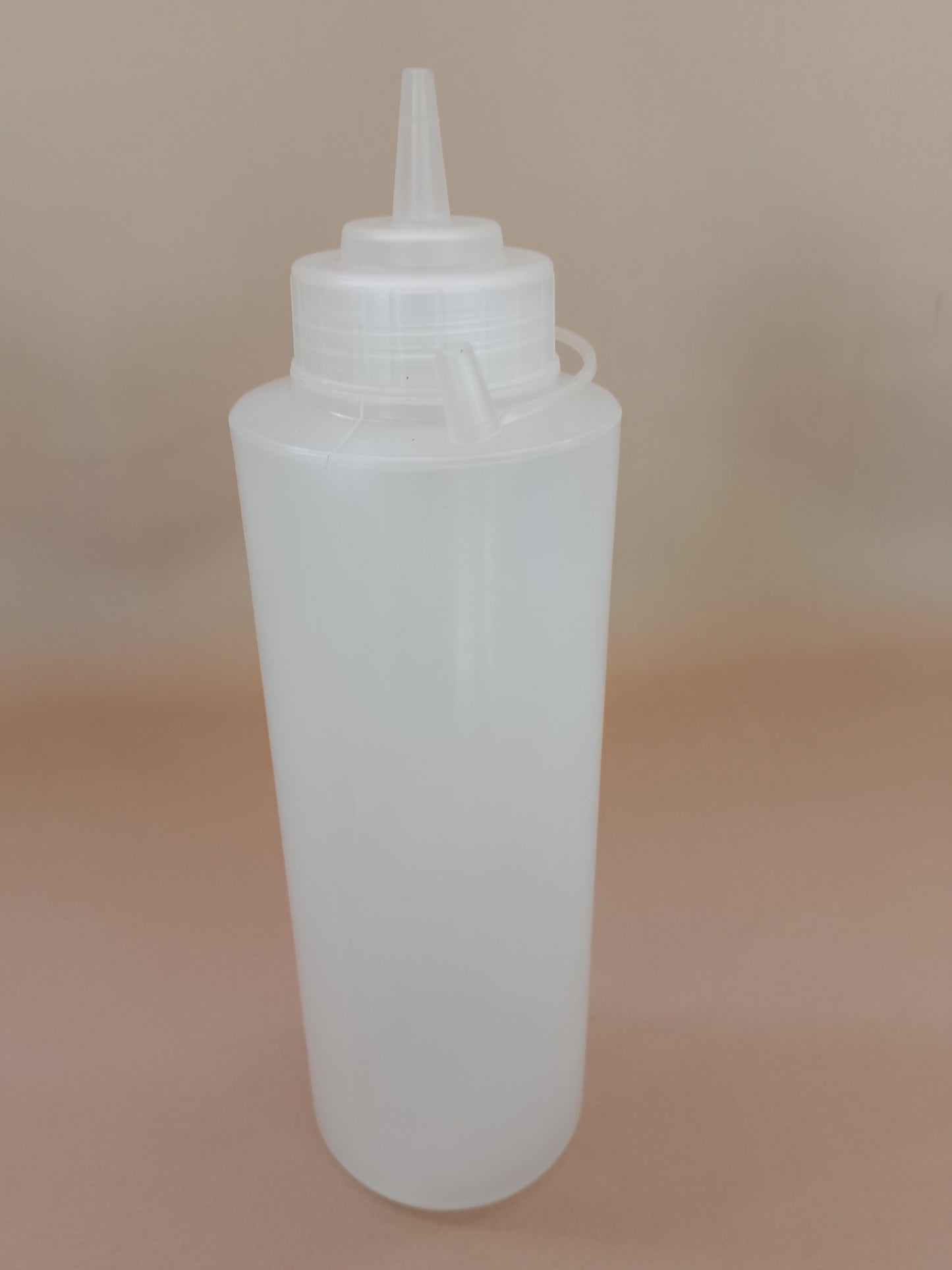 Dozator Universal Transparent: Control Perfect pentru Sosuri, Uleiuri sau Artizanat!