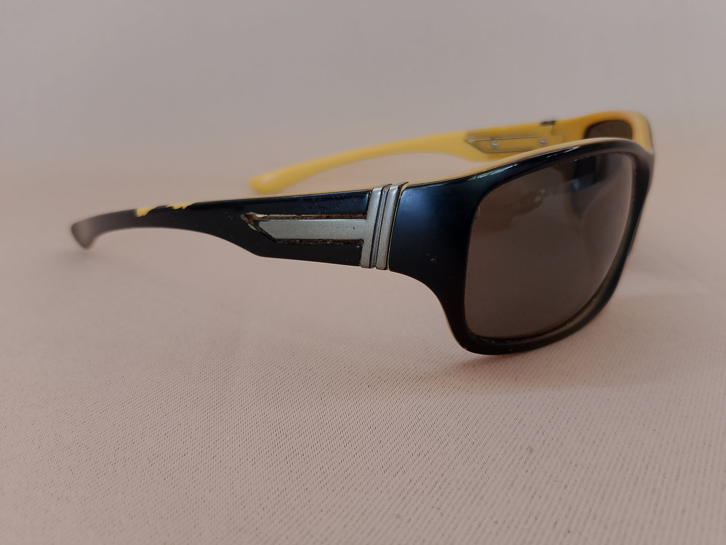 Ochelari de Soare Sport Oakley – Protecție și Stil la Super Preț!
