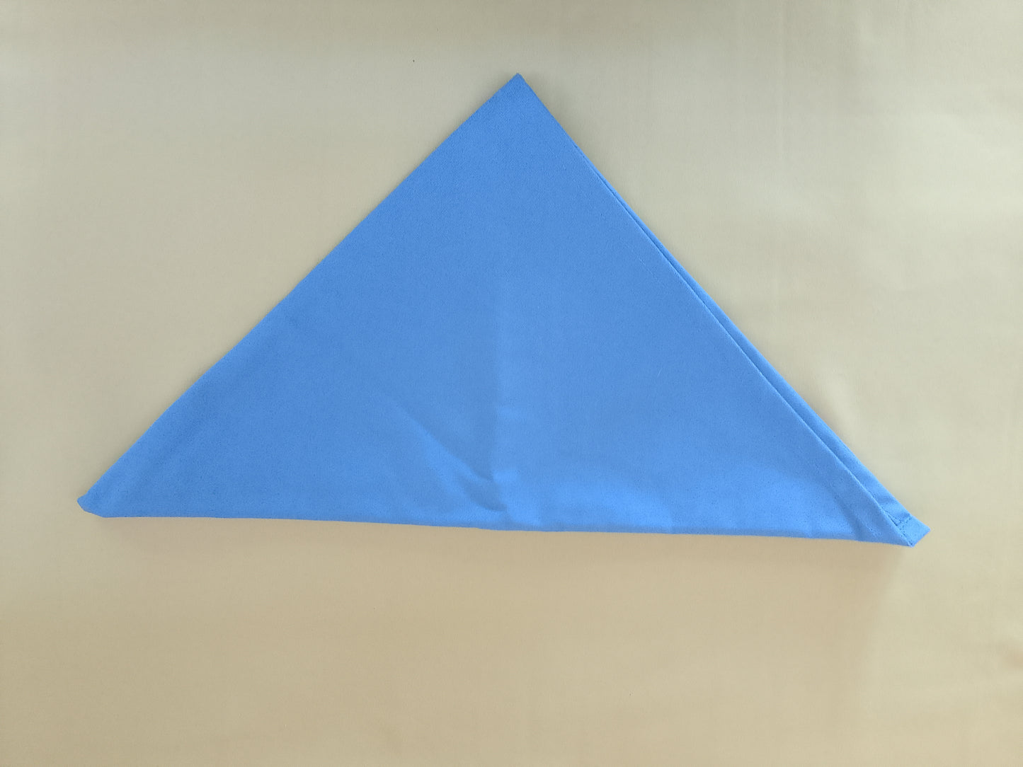 Eșarfă/Bandană de bucătar, de culoare albastru deschis, 86x61 cm