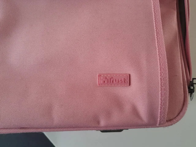 Geanta laptop sau documente.
