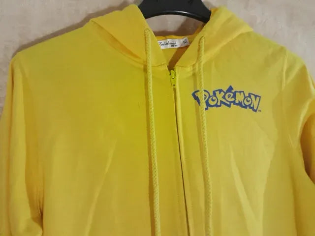 Hanorac Picachu. Marimea S.