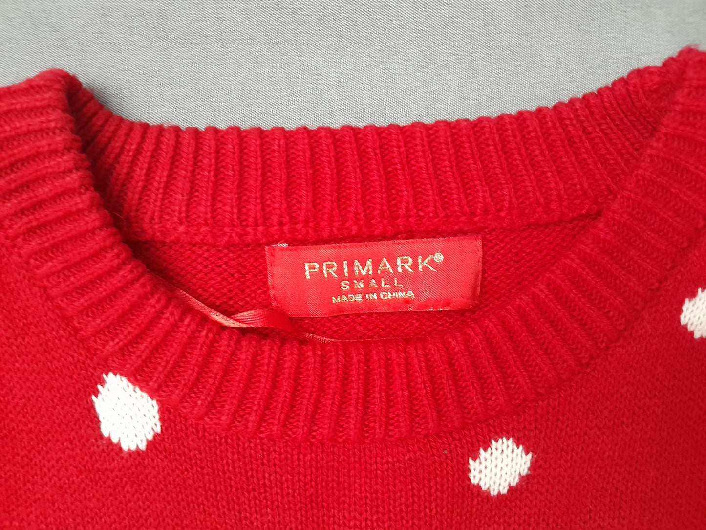 Pulovar de Craciun. Dama. Marca Primark.