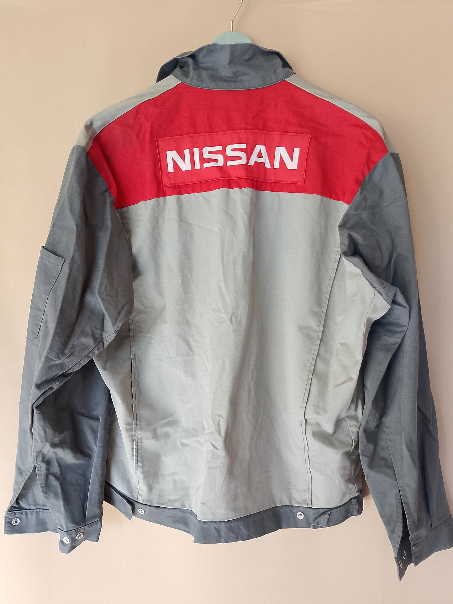 Jachetă de Mecanic Oficial Nissan - Pasiune pentru Auto și Calitate Japoneză! Marime 48/ 50