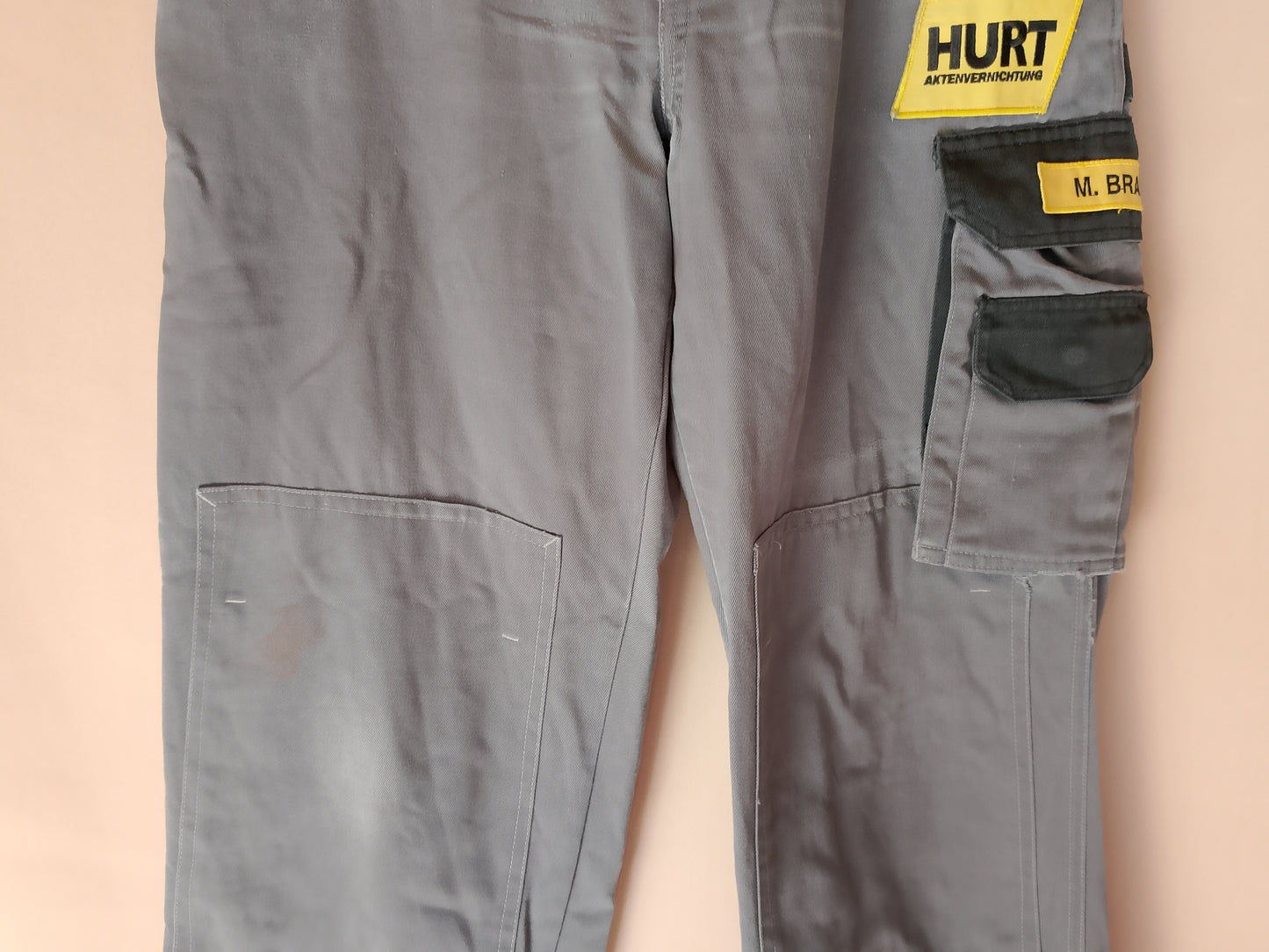Pantaloni de Lucru Hurt - Stăpânește-ți Proiectele cu Un Echipament Testat!