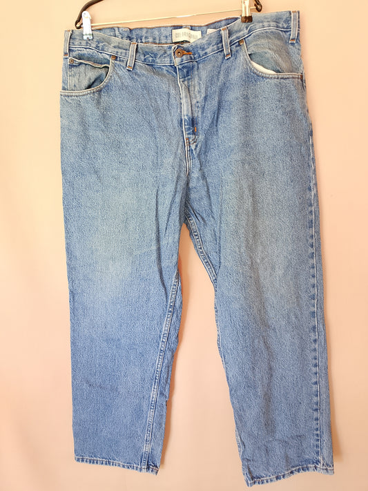 Jeans clasici de bărbați de la FAGED 'N' BLUE - Un stil atemporal pentru garderoba ta. Talie 50 cm.