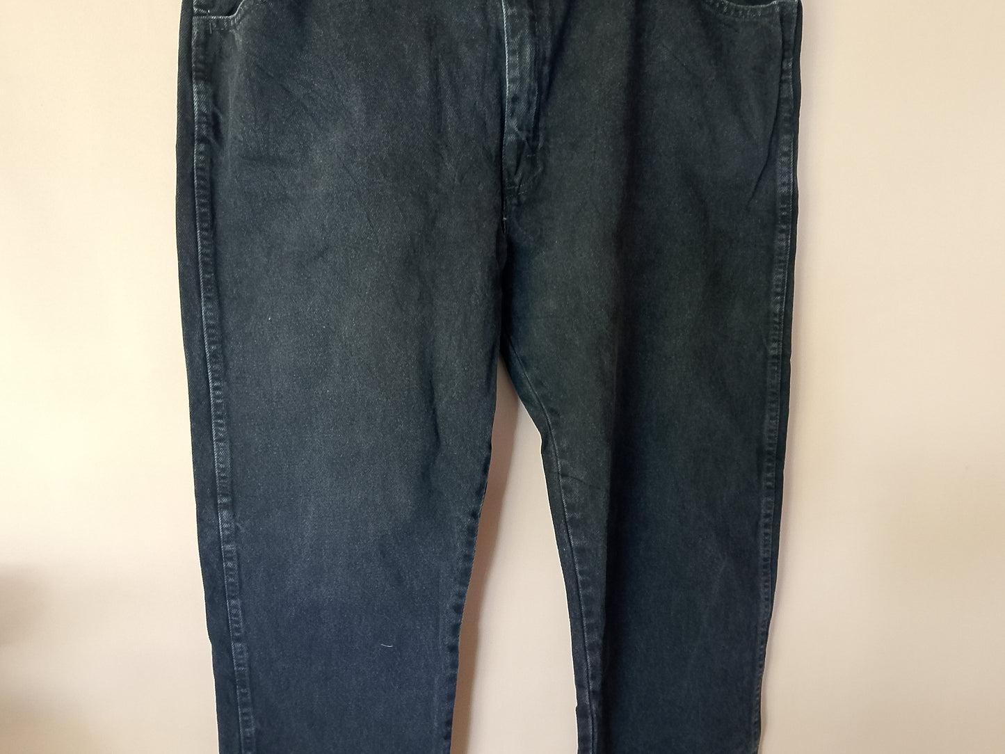 Blugi Wrangler, Mărimea 42x30 - 100% Bumbac, Durabilitate Garanată!