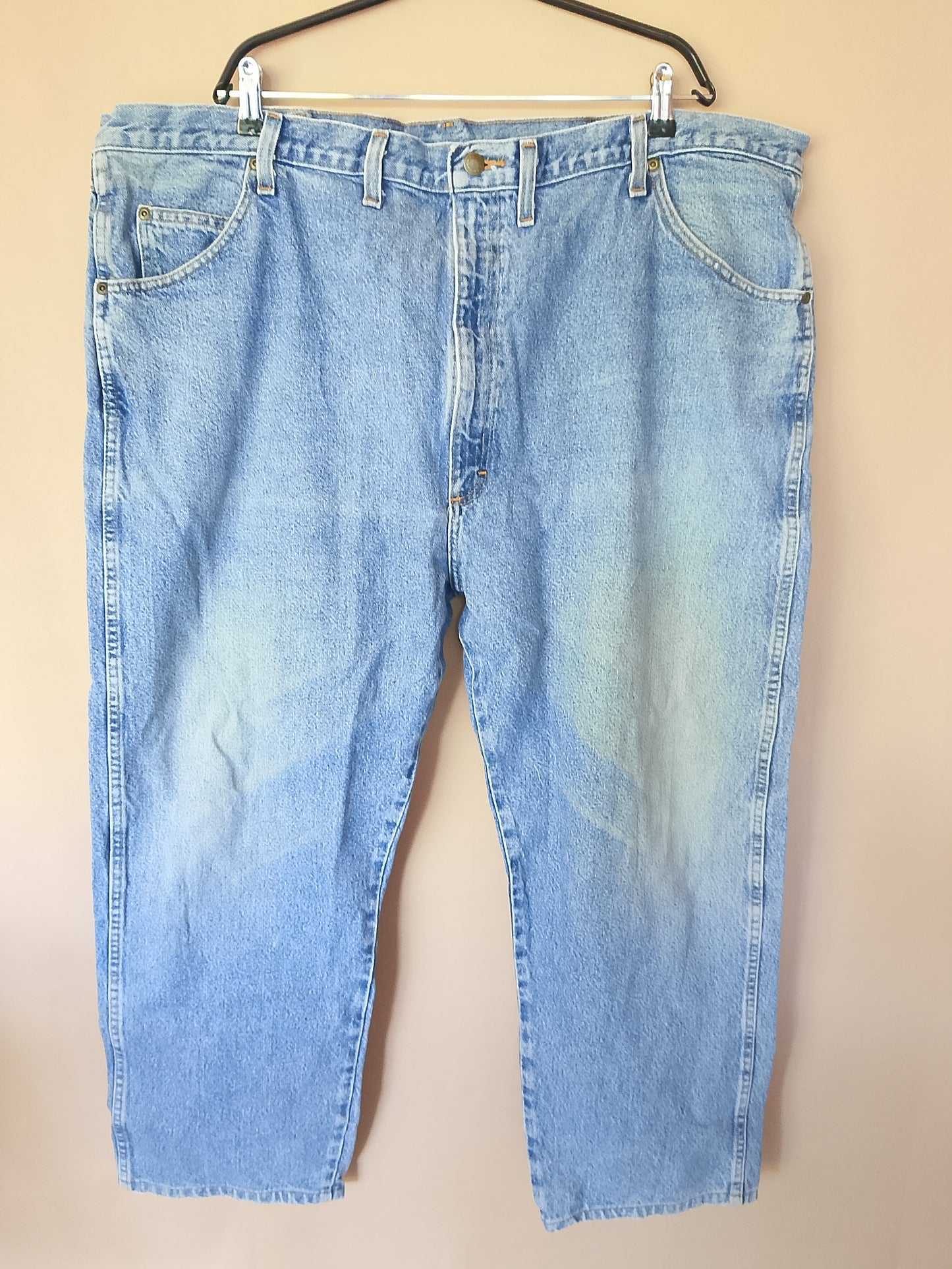 Blugi Originali Wrangler, Albastru Deschis - Stil Clasic Autentic!
