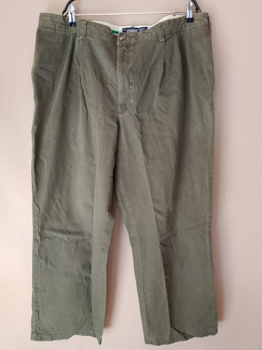 Pantaloni clasici OSHKOSH din bumbac 100% – Marimea 42x32, culoare verde kaki