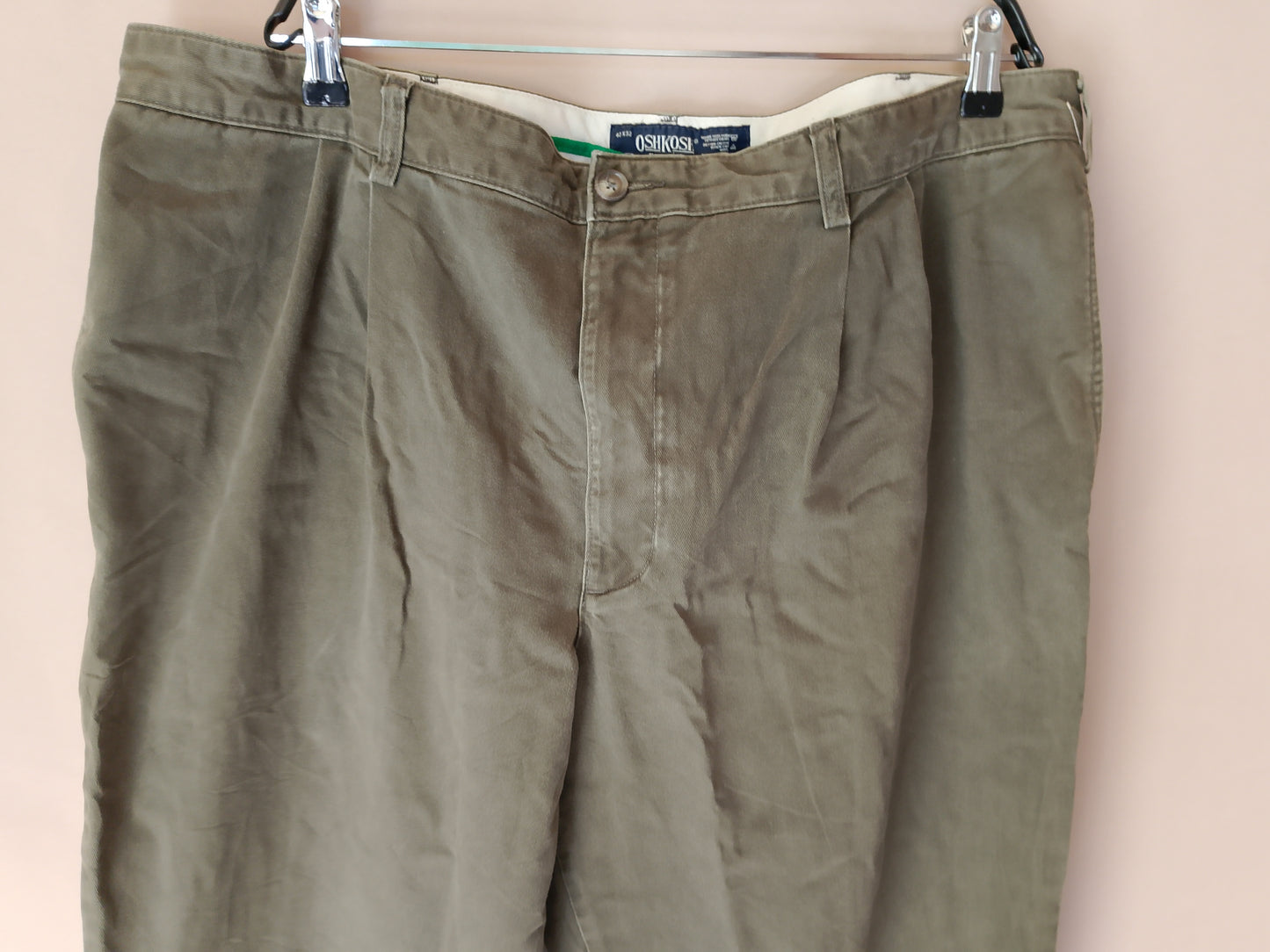 Pantaloni clasici OSHKOSH din bumbac 100% – Marimea 42x32, culoare verde kaki