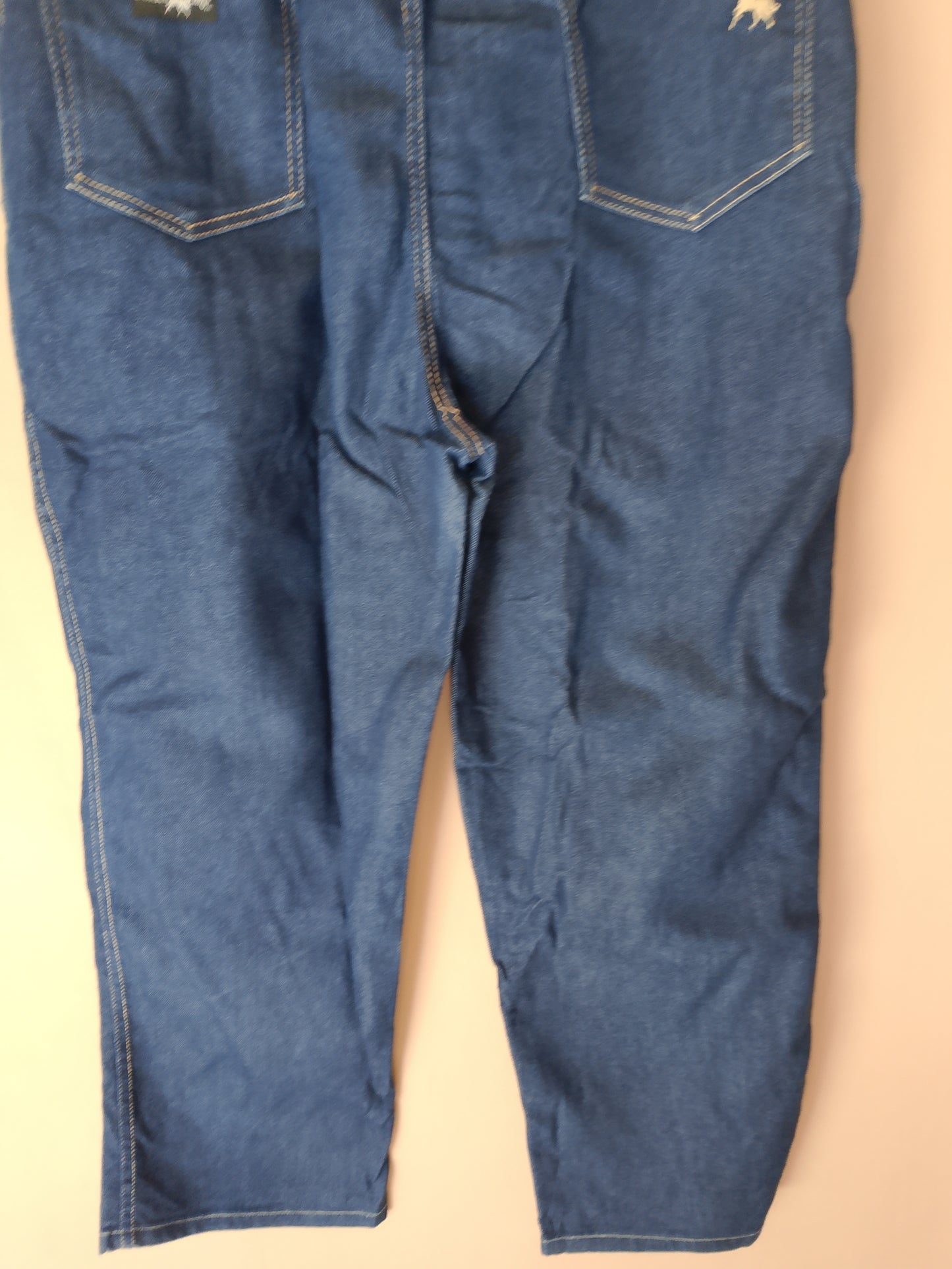 Blugi clasici din denim albastru – mărimea 38, fabricați în SUA
