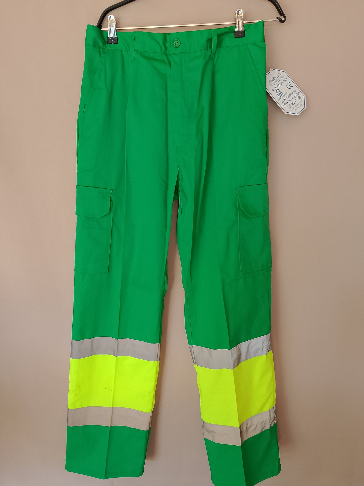 Pantaloni de înaltă vizibilitate VESIN,  Mărimea 44 - Siguranța pe primul loc!