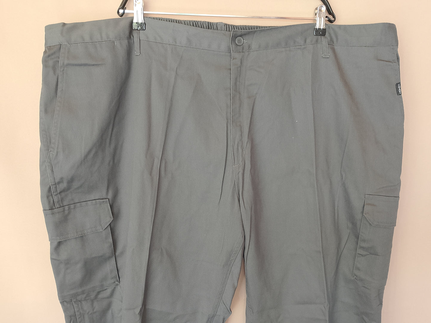 Pantaloni de lucru "desde 1958", mărimea 72-74 - Confort și rezistență pentru bărbații puternici!