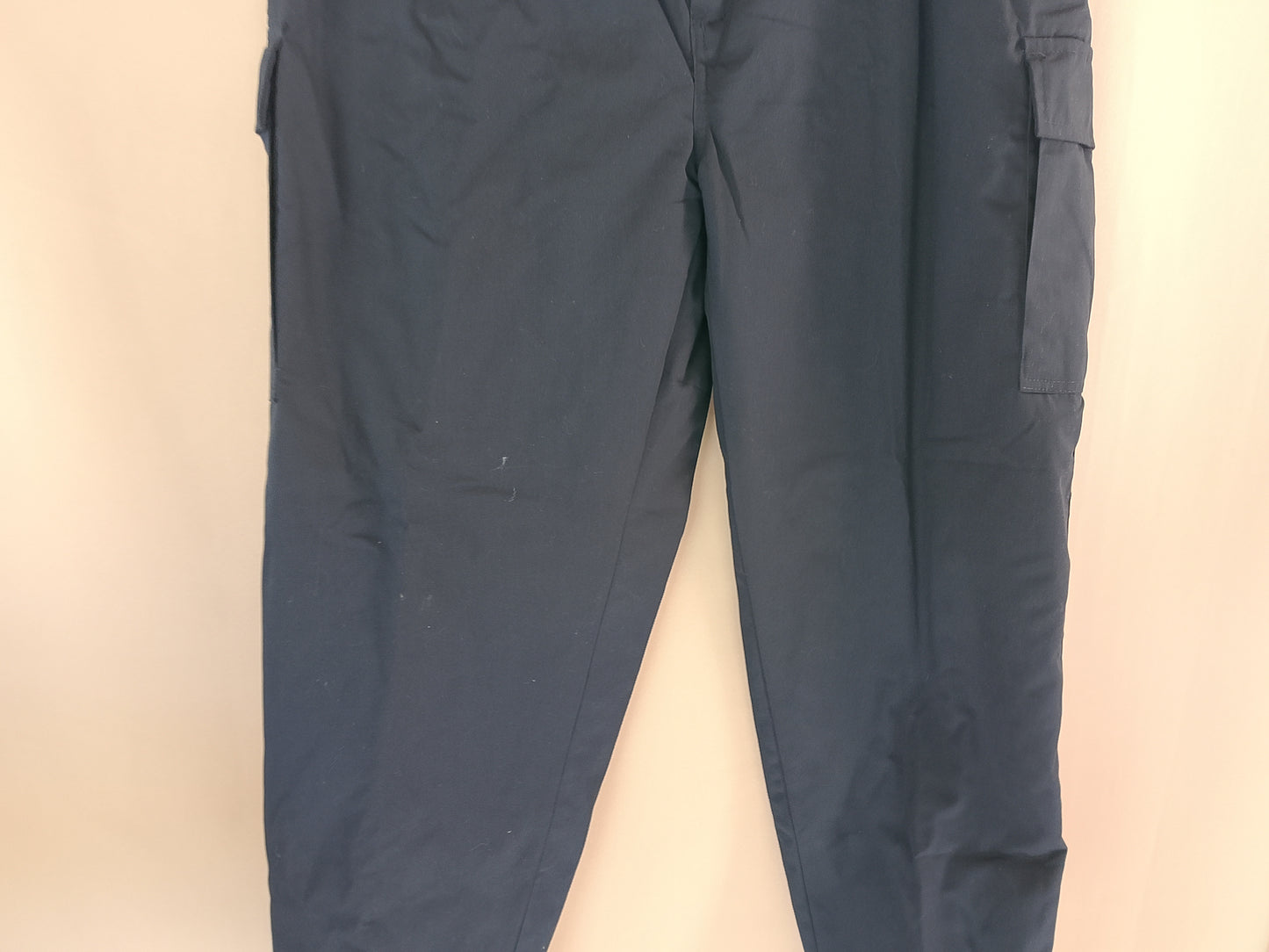 Pantaloni de lucru bleumarin, Mărimea 60 - Grosi si captusiti. Pentru zilele reci.