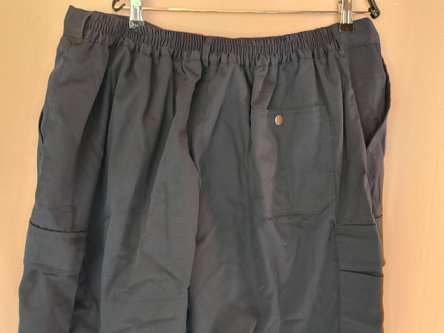 Pantaloni de lucru bleumarin, Mărimea 60 - Grosi si captusiti. Pentru zilele reci.