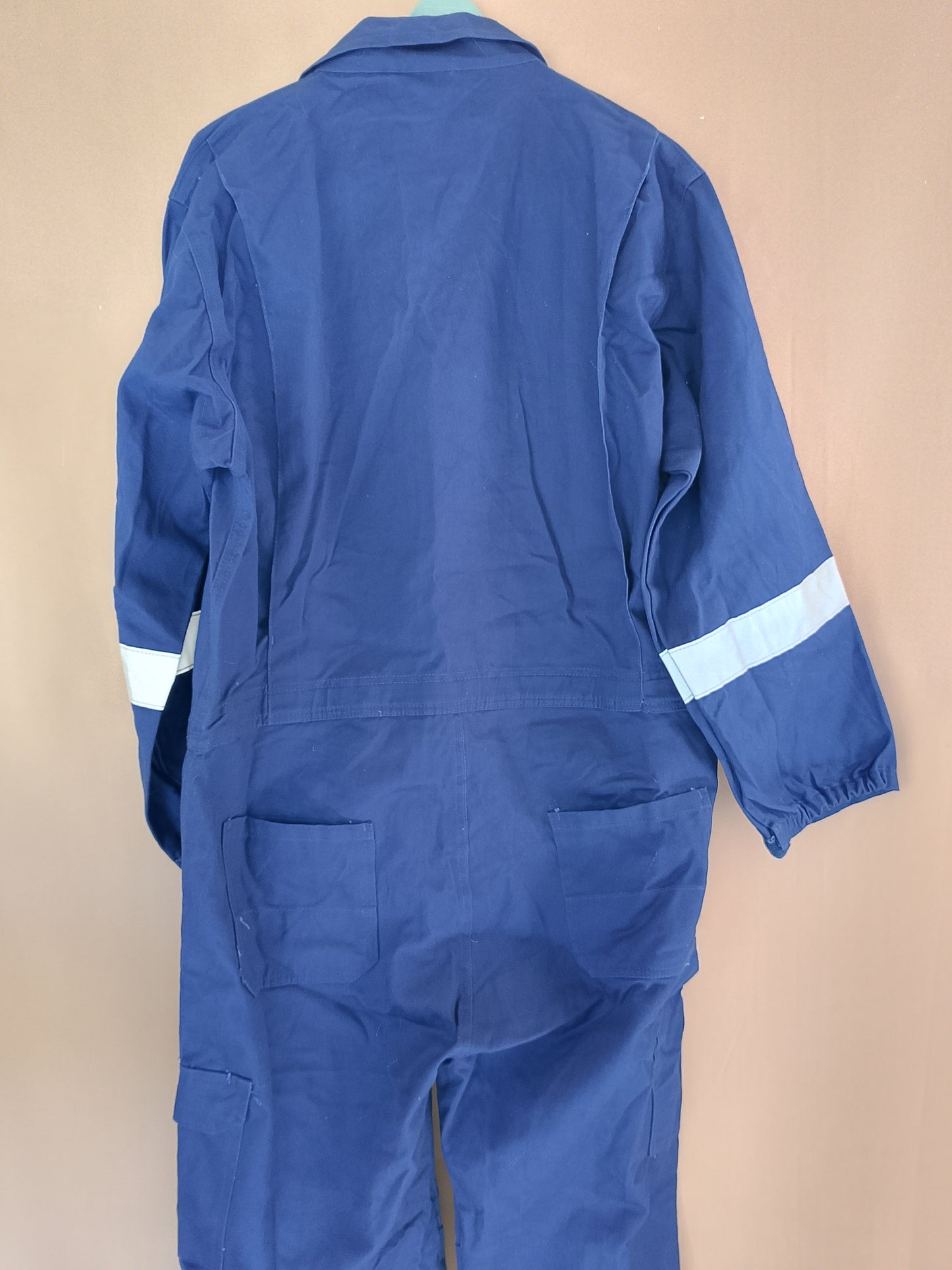 Salopetă de lucru integrală, bleumarin - Protecție completă și vizibilitate sporită! Marime 56