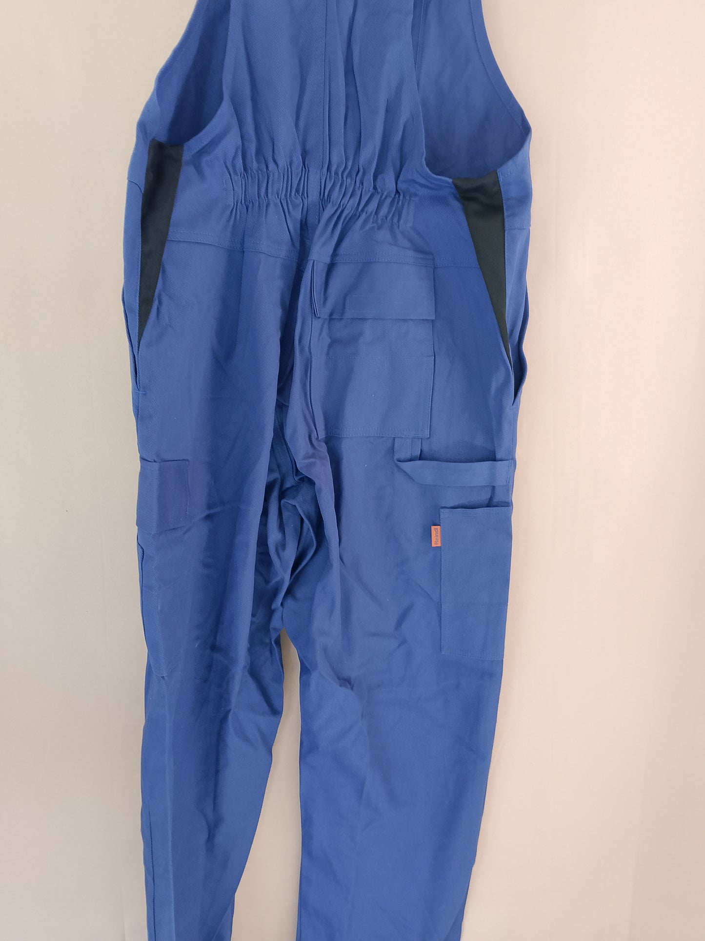 Salopetă de lucru cu bretele RESSNER WORKWEAR - Rezistență, funcționalitate și durabilitate!