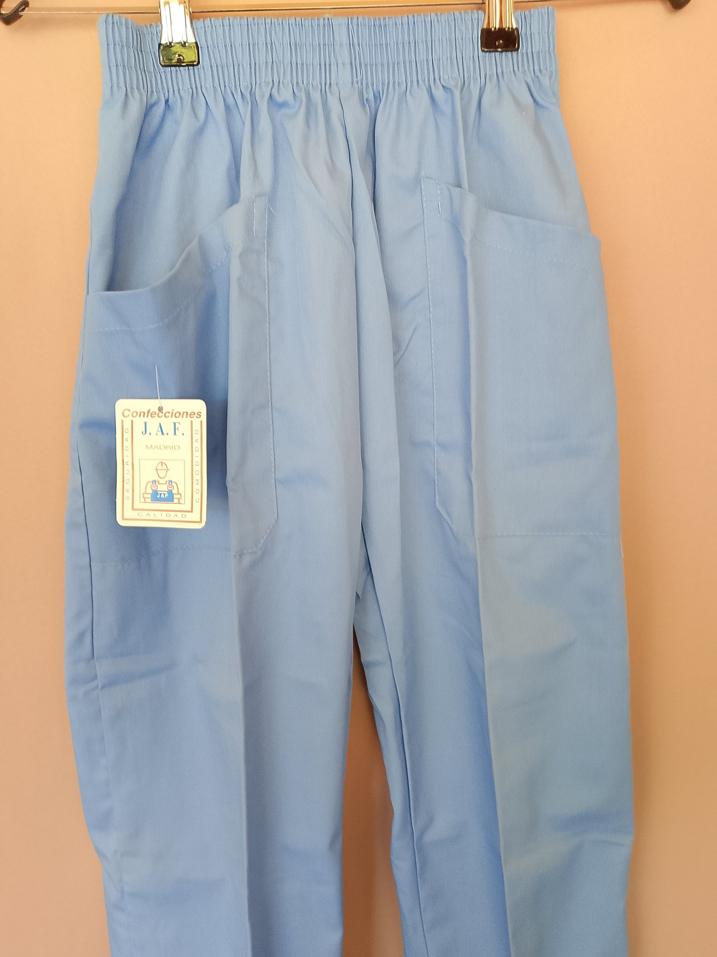 Pantaloni de uniformă medicală/de lucru, albastru deschis - Confort și igienă în orice mediu de lucru!