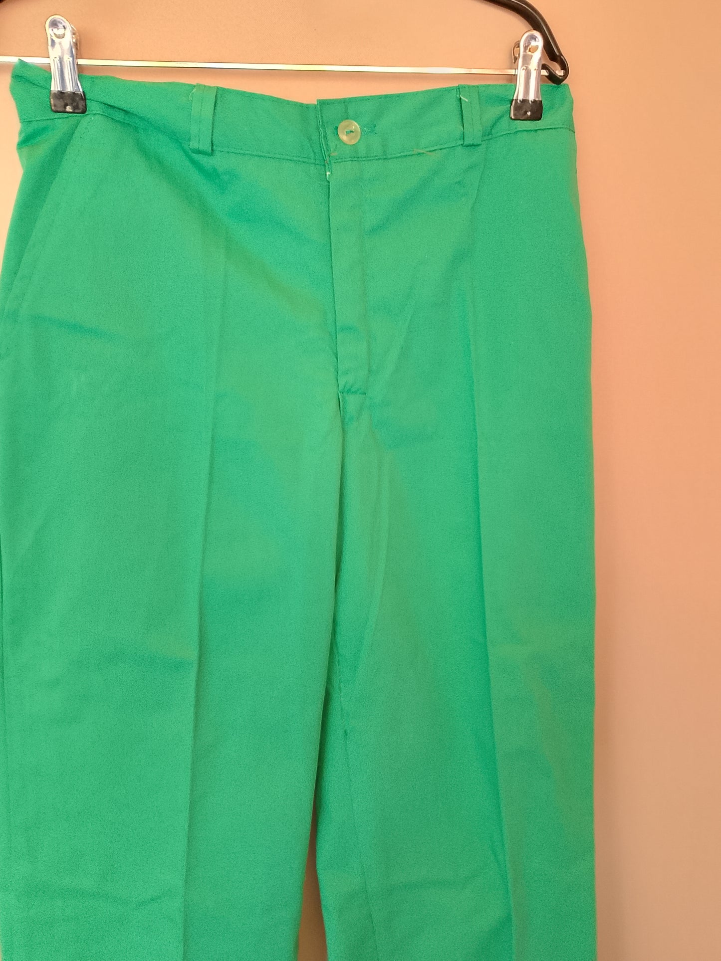 Pantaloni de lucru verde-neon, mărimea 42 - Fii vizibil și în siguranță la locul de muncă!