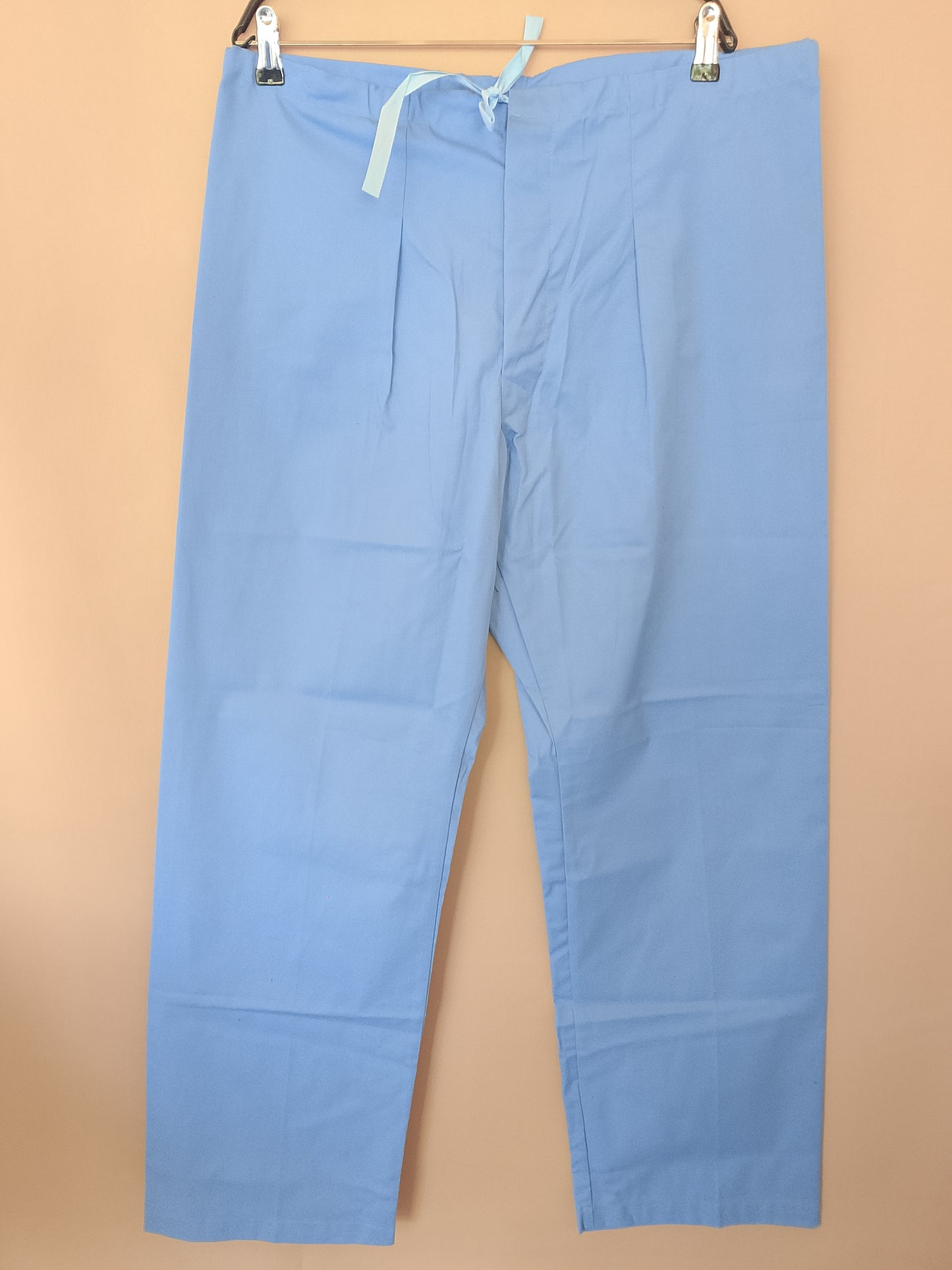 Pantaloni de uniformă medicală/de lucru, albastru deschis, Mărimea M - Confort și igienă în orice mediu de lucru!