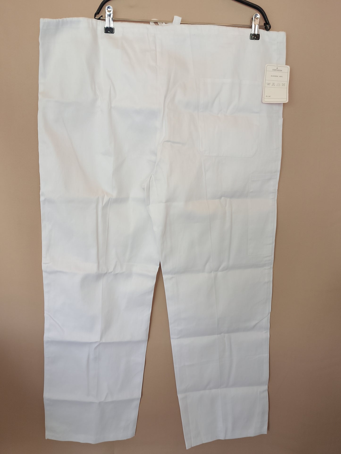 Pantalon alb sanitrar marca EIHA – Confort și profesionalism pentru o carieră de succes
